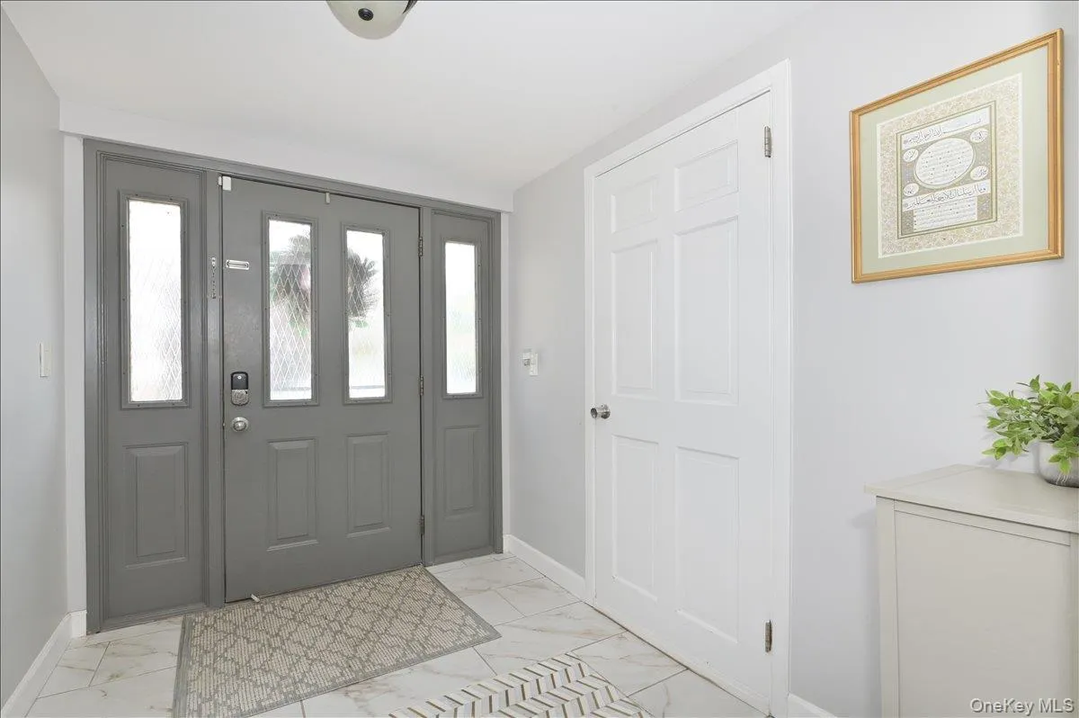 36 Barwick Street, Hempstead, NY, 4 Bedrooms Bedrooms, 10 Rooms Rooms,3 BathroomsBathrooms,Residential,For Rent,Barwick,0,1012042 36 Barwick Street, Hempstead, NY, 4 Bedrooms Bedrooms, 10 Rooms Rooms,3 BathroomsBathrooms,Residential,For Rent,Barwick,0,1012042