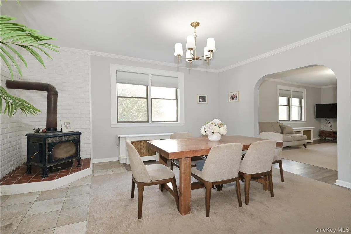 36 Barwick Street, Hempstead, NY, 4 Bedrooms Bedrooms, 10 Rooms Rooms,3 BathroomsBathrooms,Residential,For Rent,Barwick,0,1012042 36 Barwick Street, Hempstead, NY, 4 Bedrooms Bedrooms, 10 Rooms Rooms,3 BathroomsBathrooms,Residential,For Rent,Barwick,0,1012042