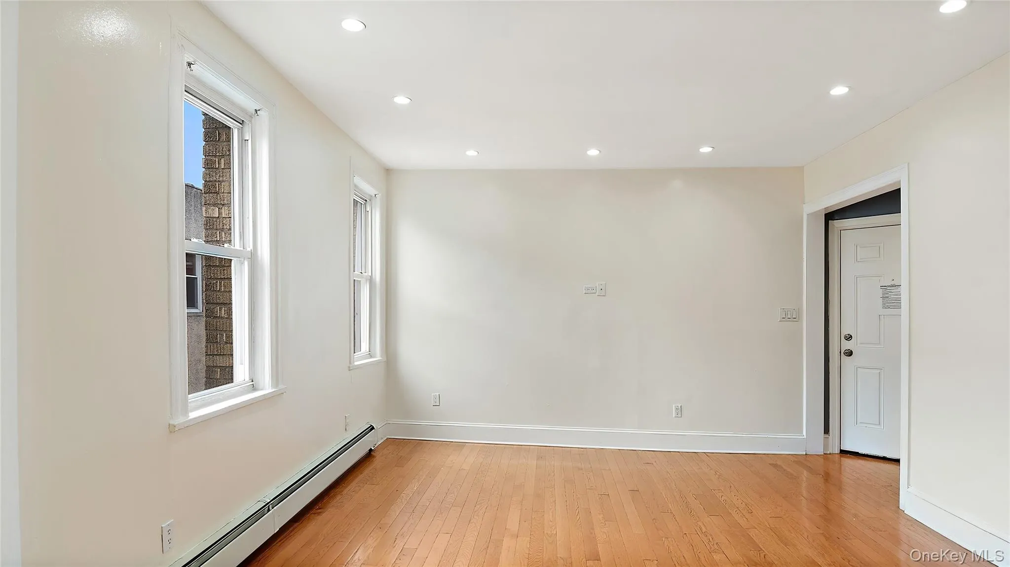 1129 221st, New York, NY, 2 Bedrooms Bedrooms, 6 Rooms Rooms,1 BathroomBathrooms,Residential Lease,For Rent,221st,0,1012045 1129 221st, New York, NY, 2 Bedrooms Bedrooms, 6 Rooms Rooms,1 BathroomBathrooms,Residential Lease,For Rent,221st,0,1012045