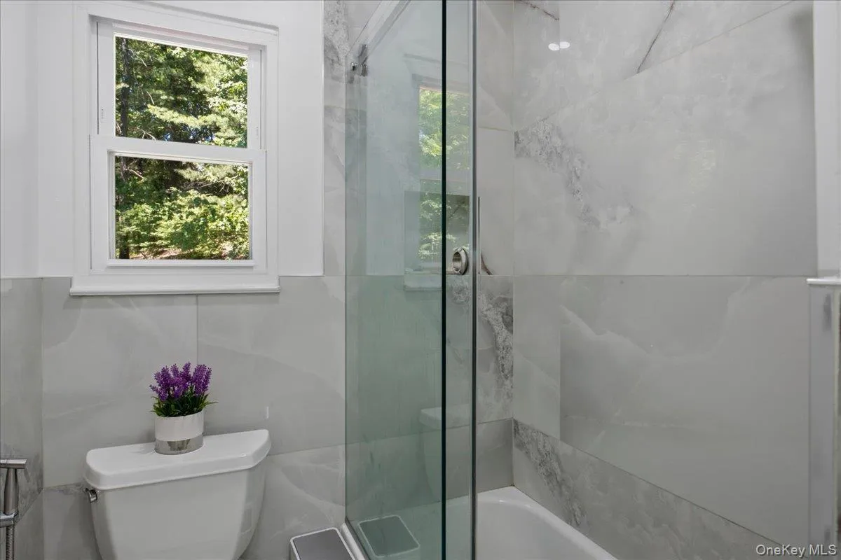 4 Medford Place, Clarkstown, NY, 4 Bedrooms Bedrooms, 8 Rooms Rooms,2 BathroomsBathrooms,Residential,For Rent,Medford,0,1012046 4 Medford Place, Clarkstown, NY, 4 Bedrooms Bedrooms, 8 Rooms Rooms,2 BathroomsBathrooms,Residential,For Rent,Medford,0,1012046
