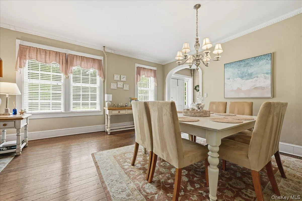 39 Little East Neck Road, Babylon, NY, 5 Bedrooms Bedrooms, 11 Rooms Rooms,2 BathroomsBathrooms,Residential,For Rent,Little East Neck,0,1012049 39 Little East Neck Road, Babylon, NY, 5 Bedrooms Bedrooms, 11 Rooms Rooms,2 BathroomsBathrooms,Residential,For Rent,Little East Neck,0,1012049
