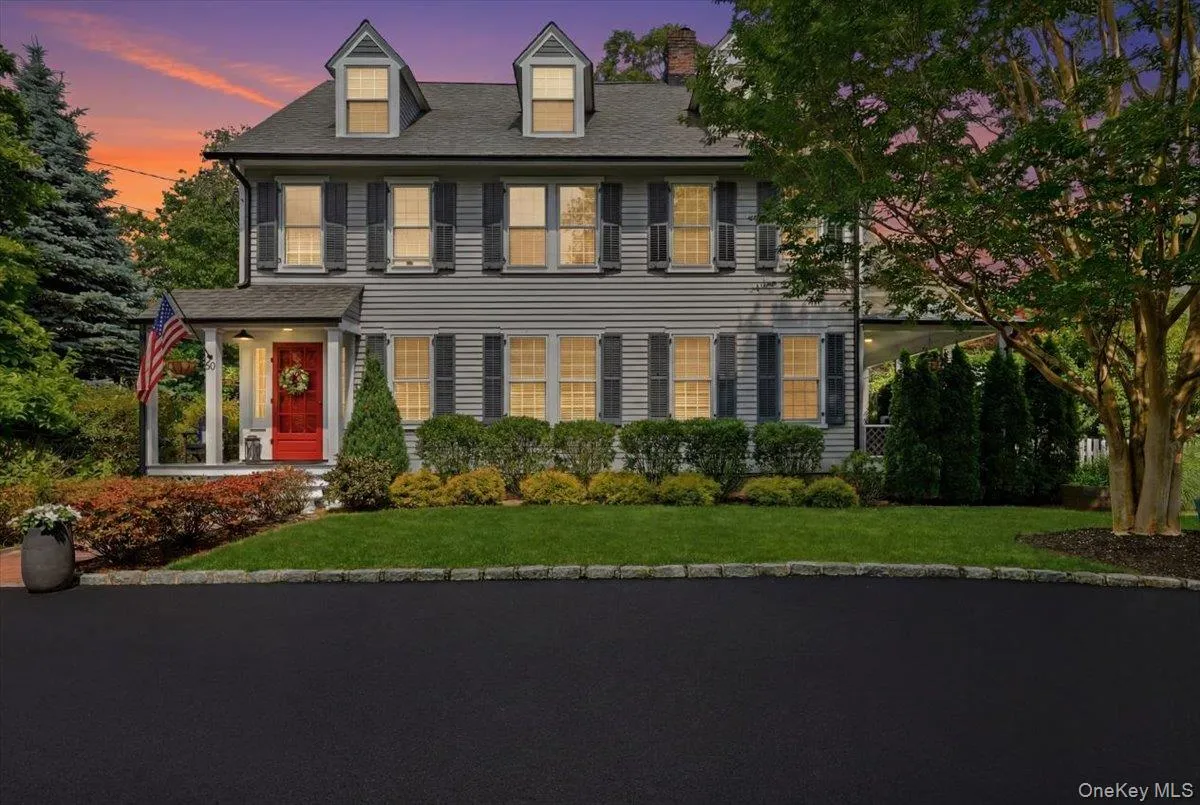39 Little East Neck Road, Babylon, NY, 5 Bedrooms Bedrooms, 11 Rooms Rooms,2 BathroomsBathrooms,Residential,For Rent,Little East Neck,0,1012049 39 Little East Neck Road, Babylon, NY, 5 Bedrooms Bedrooms, 11 Rooms Rooms,2 BathroomsBathrooms,Residential,For Rent,Little East Neck,0,1012049