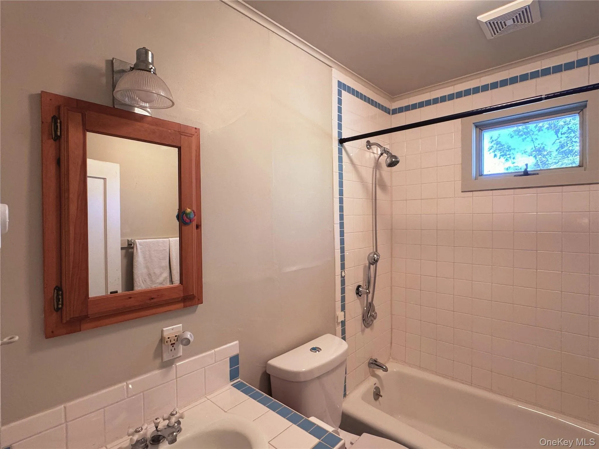 30 Starling Road, Copake, NY, 2 Bedrooms Bedrooms, 7 Rooms Rooms,1 BathroomBathrooms,Residential,For Rent,Starling,0,1012052 30 Starling Road, Copake, NY, 2 Bedrooms Bedrooms, 7 Rooms Rooms,1 BathroomBathrooms,Residential,For Rent,Starling,0,1012052