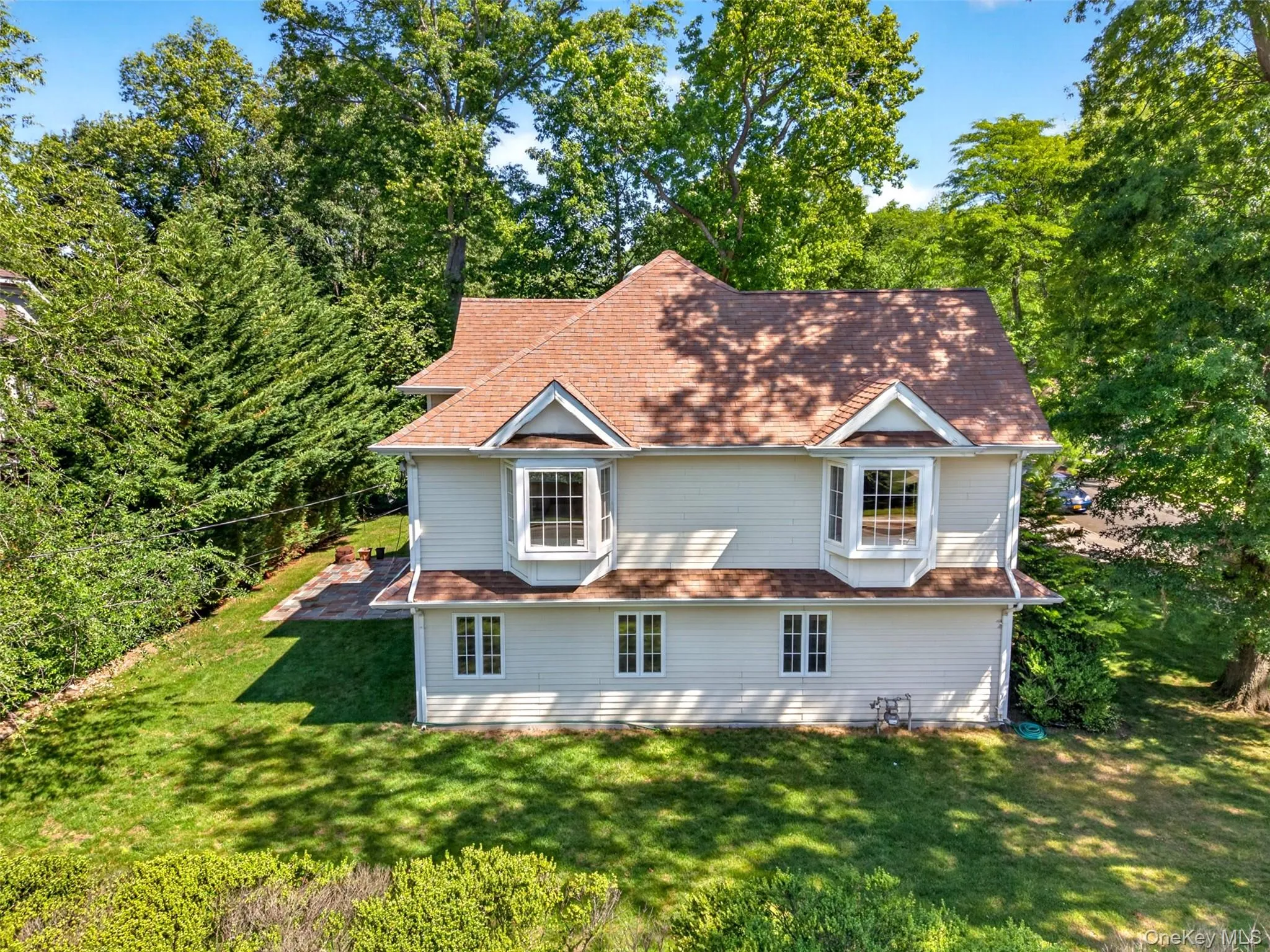 60 Plymouth Road, North Hempstead, NY, 5 Bedrooms Bedrooms, 14 Rooms Rooms,4 BathroomsBathrooms,Residential,For Rent,Plymouth,0,1012053 60 Plymouth Road, North Hempstead, NY, 5 Bedrooms Bedrooms, 14 Rooms Rooms,4 BathroomsBathrooms,Residential,For Rent,Plymouth,0,1012053