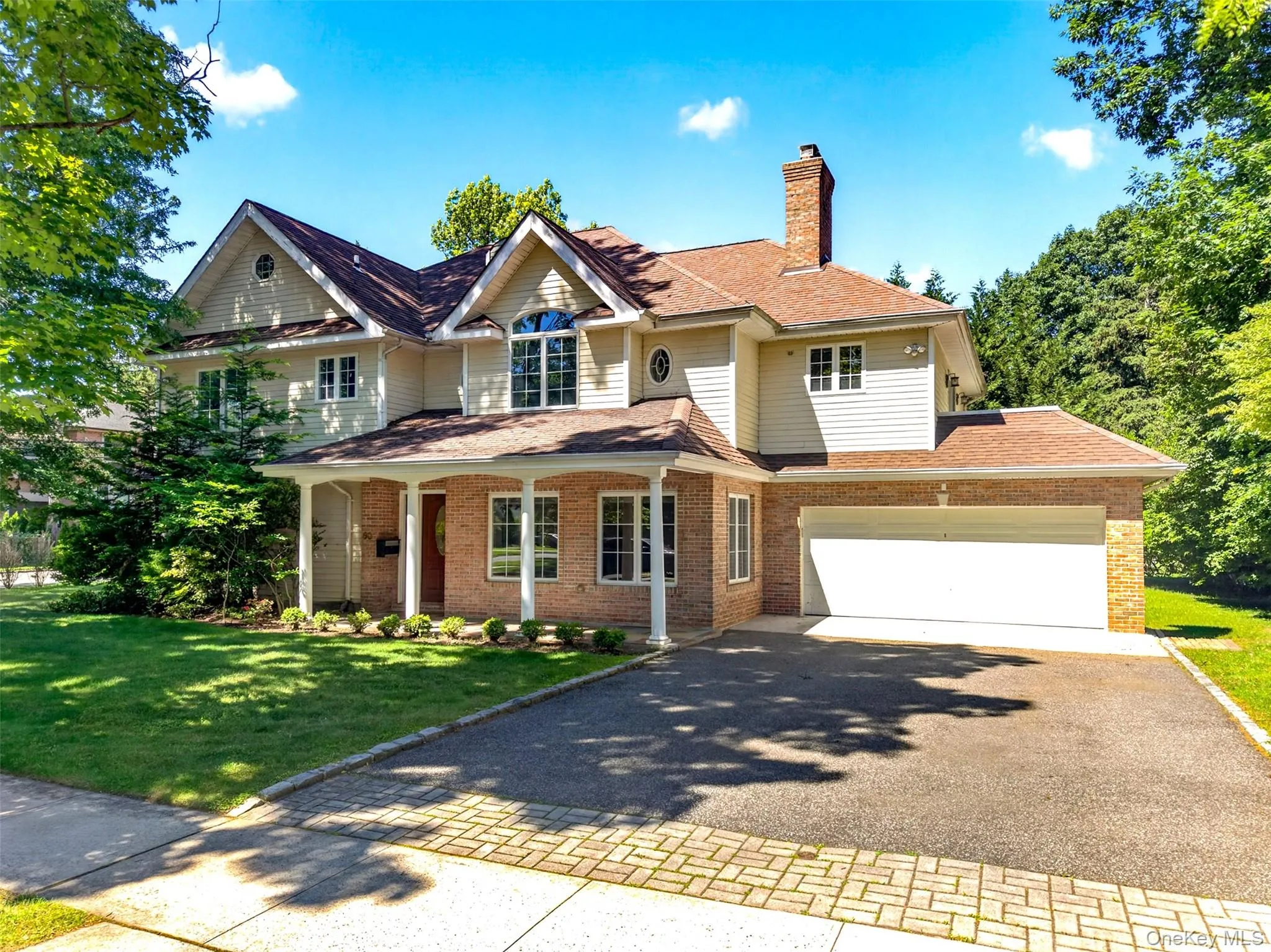 60 Plymouth Road, North Hempstead, NY, 5 Bedrooms Bedrooms, 14 Rooms Rooms,4 BathroomsBathrooms,Residential,For Rent,Plymouth,0,1012053 60 Plymouth Road, North Hempstead, NY, 5 Bedrooms Bedrooms, 14 Rooms Rooms,4 BathroomsBathrooms,Residential,For Rent,Plymouth,0,1012053