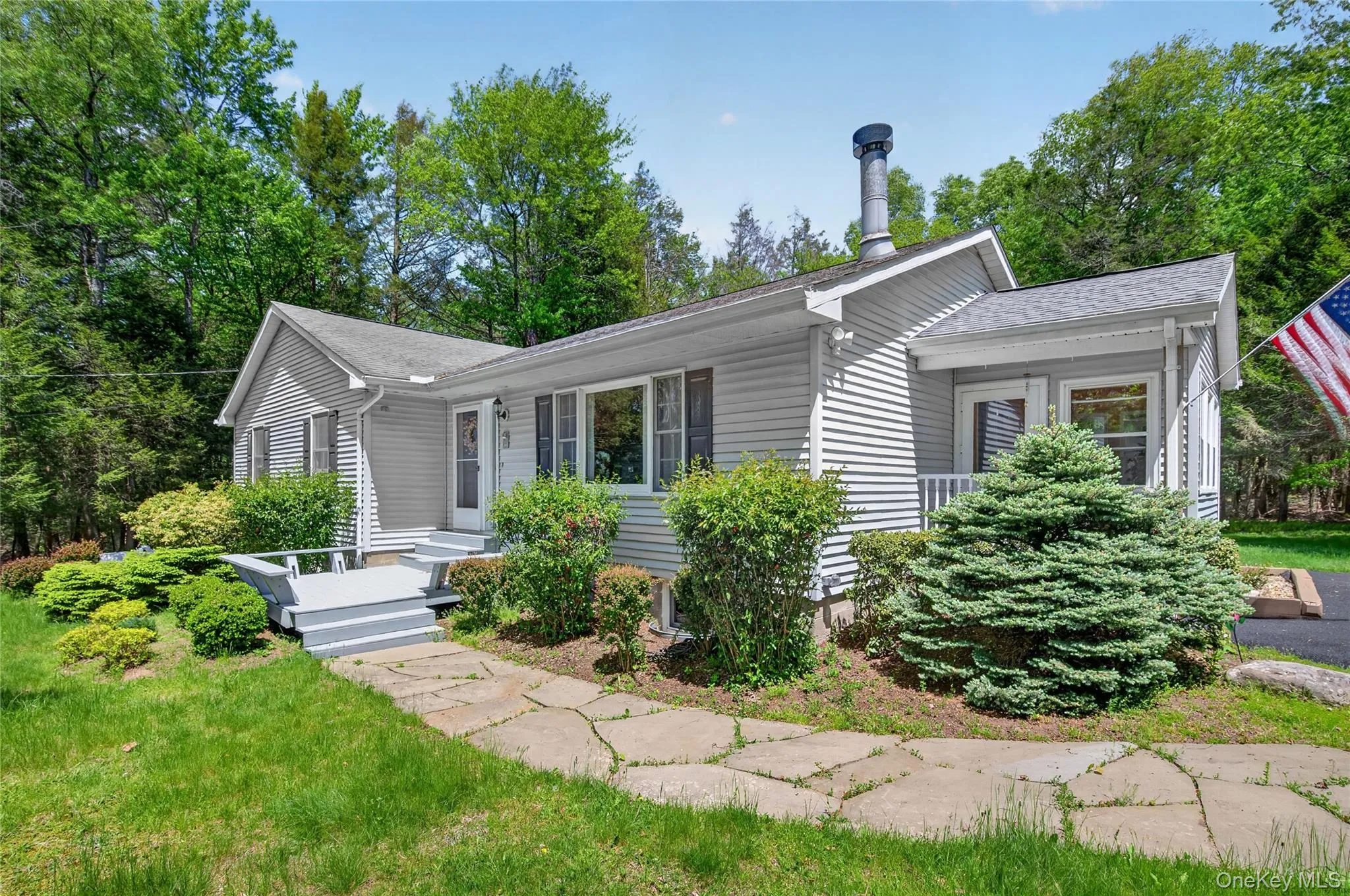 284 Bowers Road, Thompson, NY, 3 Bedrooms Bedrooms, 8 Rooms Rooms,2 BathroomsBathrooms,Residential,For Rent,Bowers,0,1012054 284 Bowers Road, Thompson, NY, 3 Bedrooms Bedrooms, 8 Rooms Rooms,2 BathroomsBathrooms,Residential,For Rent,Bowers,0,1012054