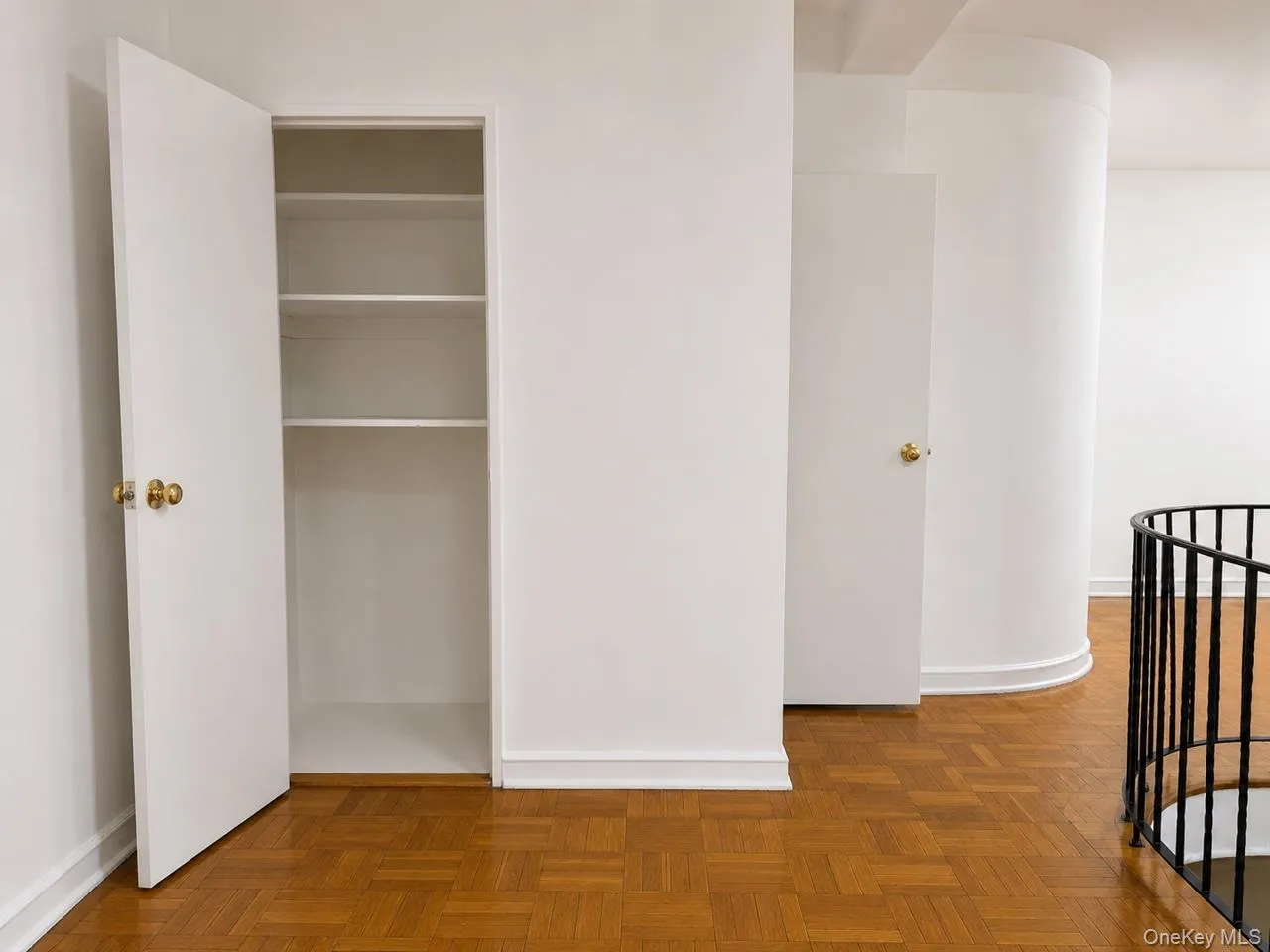 98-25 64th Road, New York, NY, 2 Bedrooms Bedrooms, 4 Rooms Rooms,1 BathroomBathrooms,Residential Lease,For Rent,64th,0,1012055 98-25 64th Road, New York, NY, 2 Bedrooms Bedrooms, 4 Rooms Rooms,1 BathroomBathrooms,Residential Lease,For Rent,64th,0,1012055