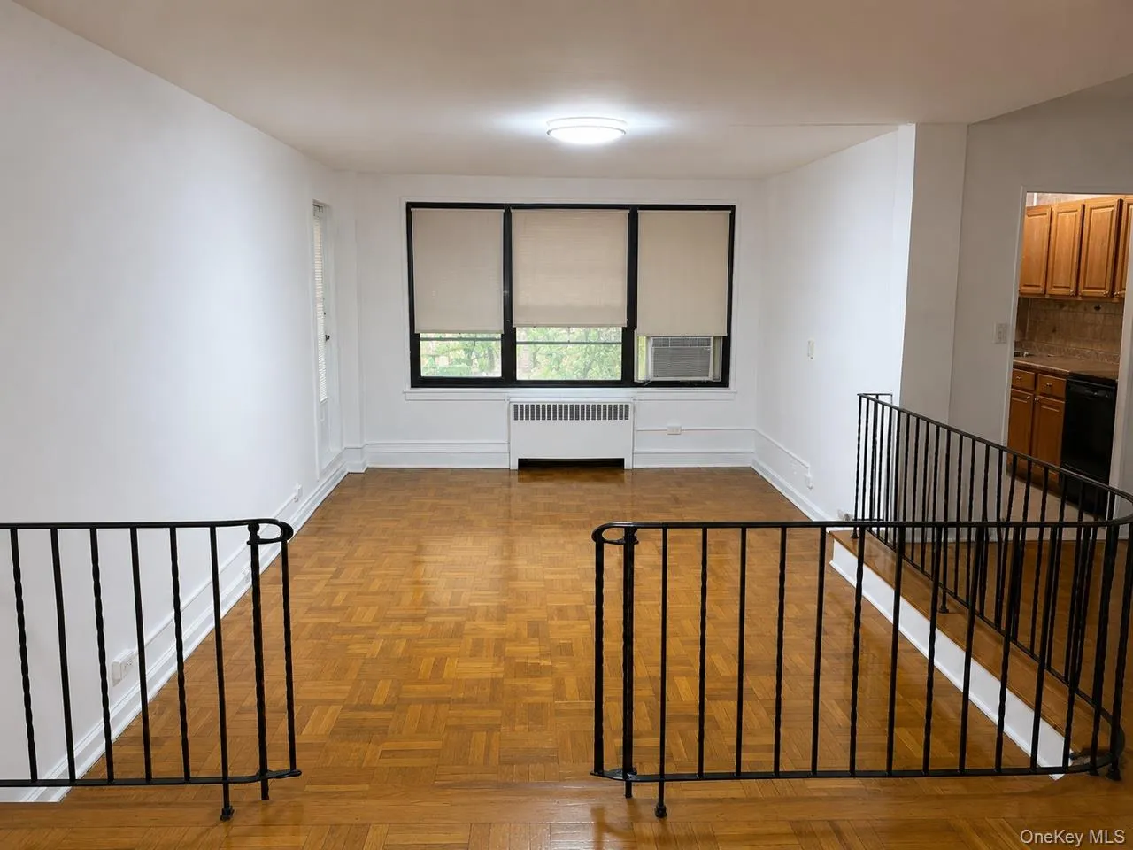 98-25 64th Road, New York, NY, 2 Bedrooms Bedrooms, 4 Rooms Rooms,1 BathroomBathrooms,Residential Lease,For Rent,64th,0,1012055 98-25 64th Road, New York, NY, 2 Bedrooms Bedrooms, 4 Rooms Rooms,1 BathroomBathrooms,Residential Lease,For Rent,64th,0,1012055