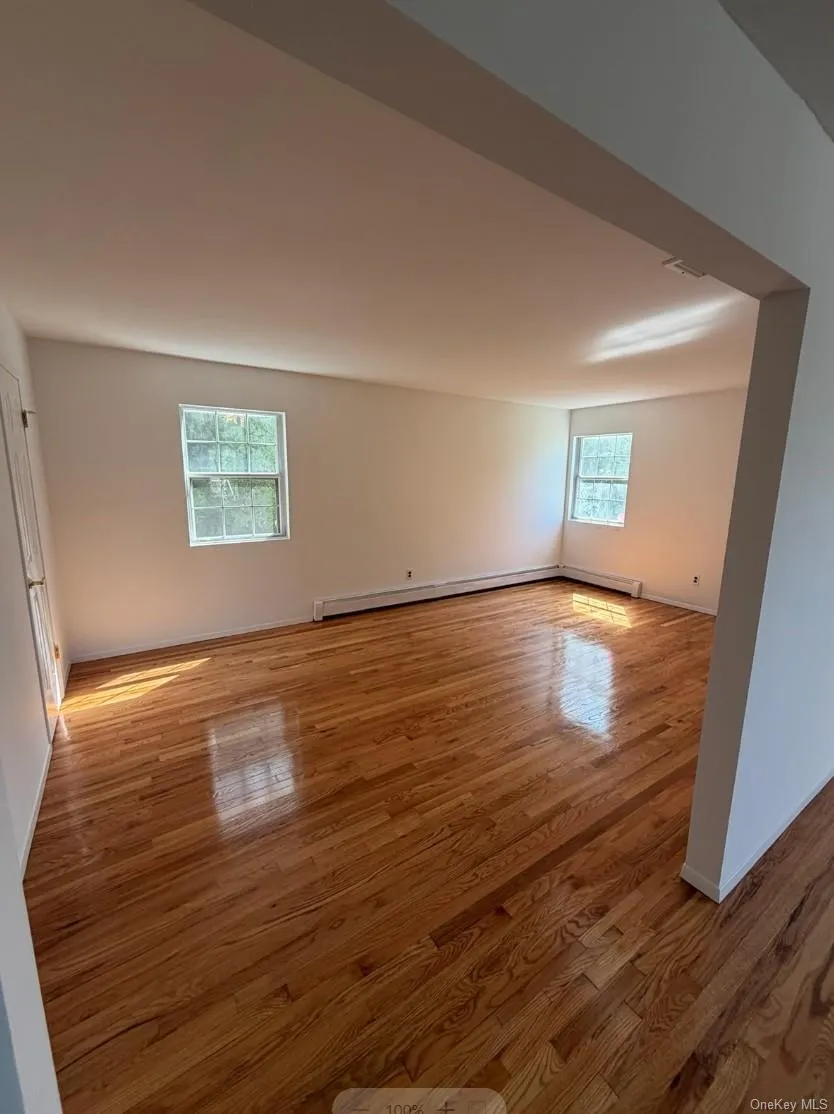 8 8th Street, North Hempstead, NY, 3 Bedrooms Bedrooms, 7 Rooms Rooms,3 BathroomsBathrooms,Residential,For Rent,8th,0,1012060 8 8th Street, North Hempstead, NY, 3 Bedrooms Bedrooms, 7 Rooms Rooms,3 BathroomsBathrooms,Residential,For Rent,8th,0,1012060