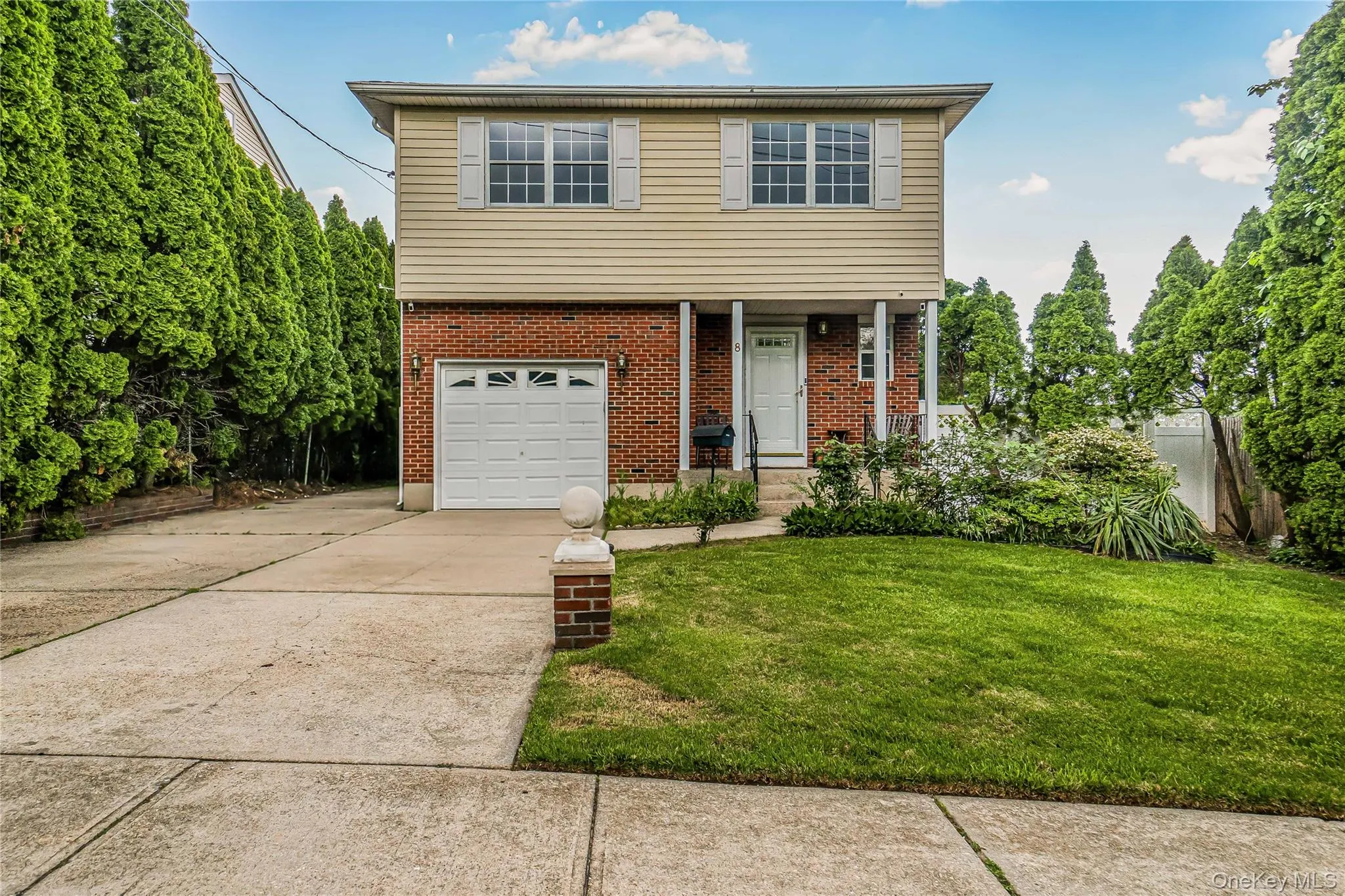 8 8th Street, North Hempstead, NY, 3 Bedrooms Bedrooms, 7 Rooms Rooms,3 BathroomsBathrooms,Residential,For Rent,8th,0,1012060 8 8th Street, North Hempstead, NY, 3 Bedrooms Bedrooms, 7 Rooms Rooms,3 BathroomsBathrooms,Residential,For Rent,8th,0,1012060