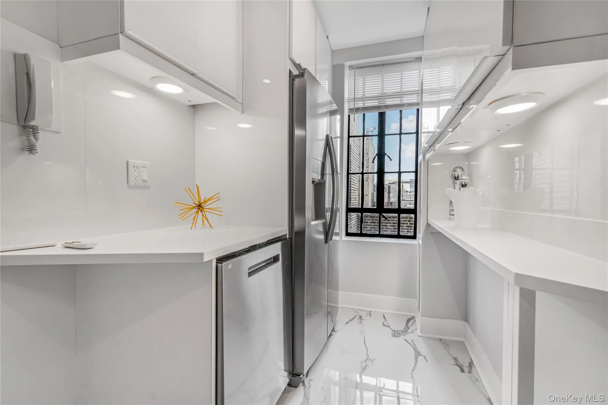 101 Lafayette Avenue, New York, NY, 3 Rooms Rooms,1 BathroomBathrooms,Residential,For Rent,Lafayette,0,1012061 101 Lafayette Avenue, New York, NY, 3 Rooms Rooms,1 BathroomBathrooms,Residential,For Rent,Lafayette,0,1012061