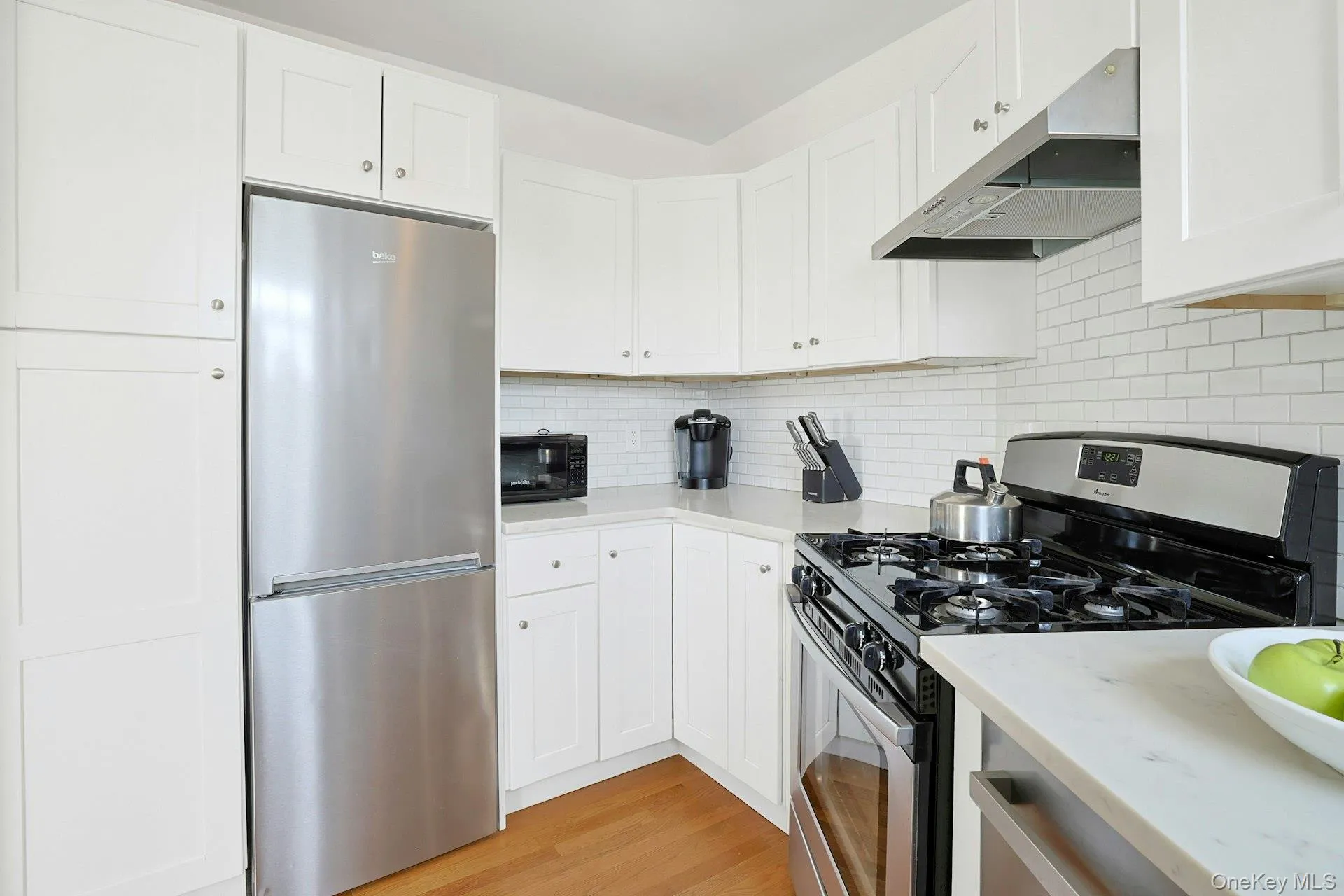 1273 North Avenue, New Rochelle, NY, 1 Bedroom Bedrooms, 4 Rooms Rooms,1 BathroomBathrooms,Residential,For Rent,North,0,1012062 1273 North Avenue, New Rochelle, NY, 1 Bedroom Bedrooms, 4 Rooms Rooms,1 BathroomBathrooms,Residential,For Rent,North,0,1012062