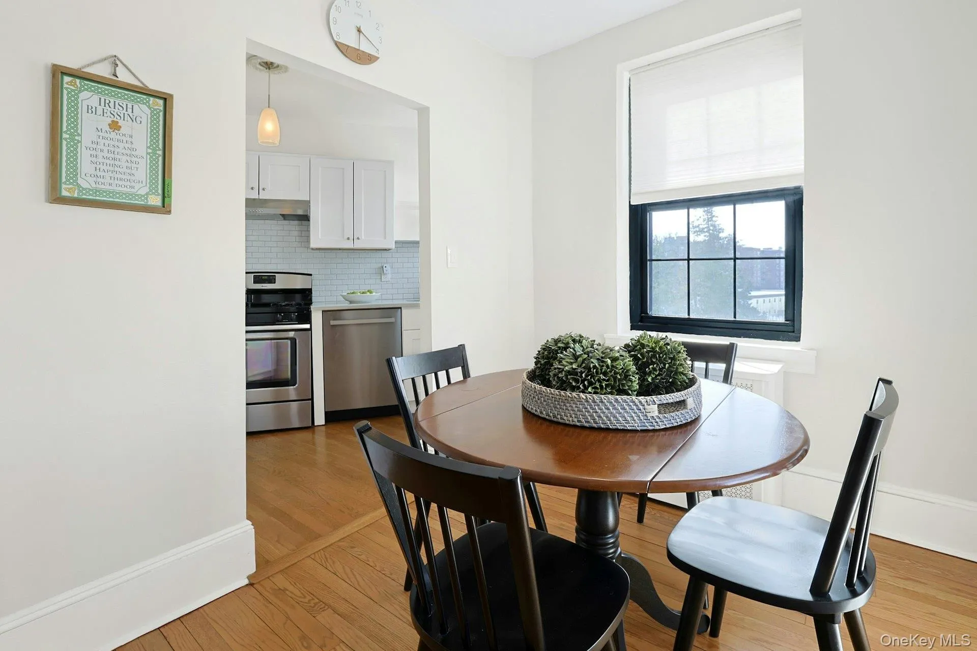 1273 North Avenue, New Rochelle, NY, 1 Bedroom Bedrooms, 4 Rooms Rooms,1 BathroomBathrooms,Residential,For Rent,North,0,1012062 1273 North Avenue, New Rochelle, NY, 1 Bedroom Bedrooms, 4 Rooms Rooms,1 BathroomBathrooms,Residential,For Rent,North,0,1012062