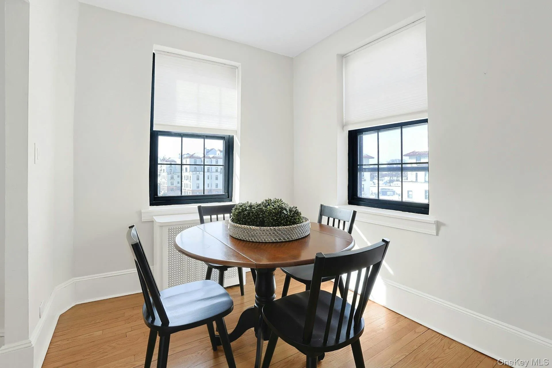 1273 North Avenue, New Rochelle, NY, 1 Bedroom Bedrooms, 4 Rooms Rooms,1 BathroomBathrooms,Residential,For Rent,North,0,1012062 1273 North Avenue, New Rochelle, NY, 1 Bedroom Bedrooms, 4 Rooms Rooms,1 BathroomBathrooms,Residential,For Rent,North,0,1012062