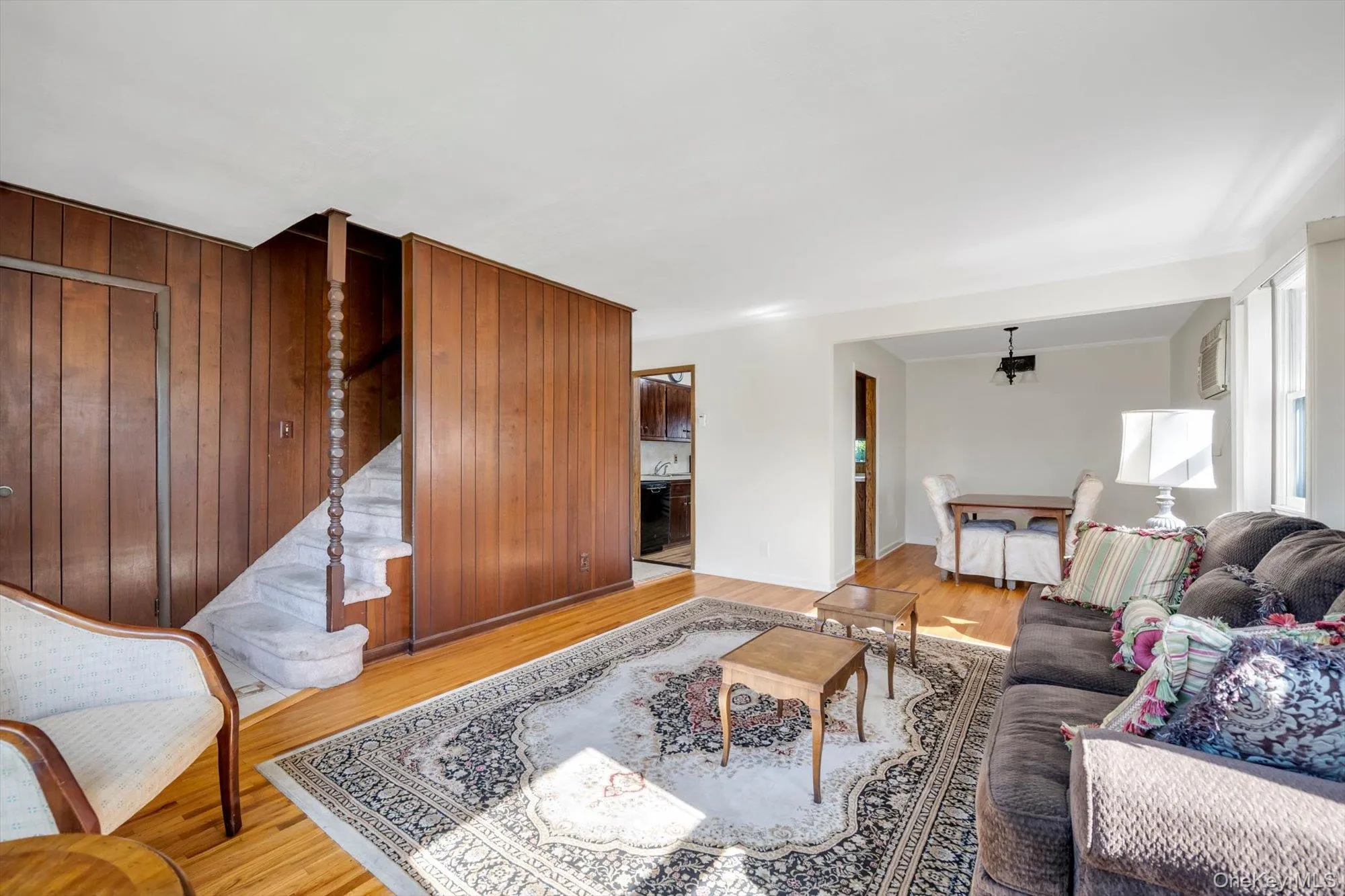 106 Campbell Street, North Hempstead, NY, 4 Bedrooms Bedrooms, 5 Rooms Rooms,2 BathroomsBathrooms,Residential,For Rent,Campbell,0,1012064 106 Campbell Street, North Hempstead, NY, 4 Bedrooms Bedrooms, 5 Rooms Rooms,2 BathroomsBathrooms,Residential,For Rent,Campbell,0,1012064