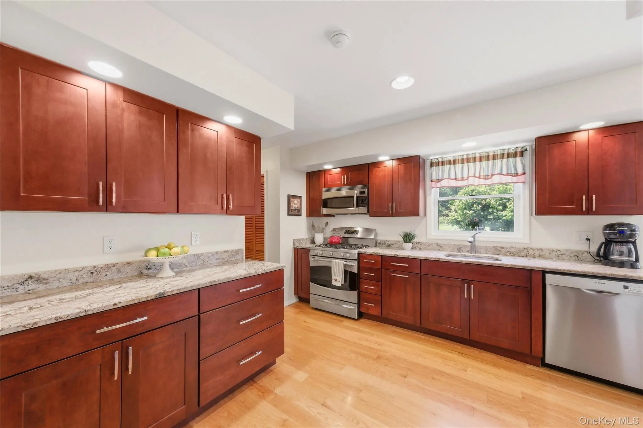 311 New Vernon Road, Middletown, NY, 3 Bedrooms Bedrooms, 9 Rooms Rooms,2 BathroomsBathrooms,Residential,For Rent,New Vernon,0,1012072 311 New Vernon Road, Middletown, NY, 3 Bedrooms Bedrooms, 9 Rooms Rooms,2 BathroomsBathrooms,Residential,For Rent,New Vernon,0,1012072