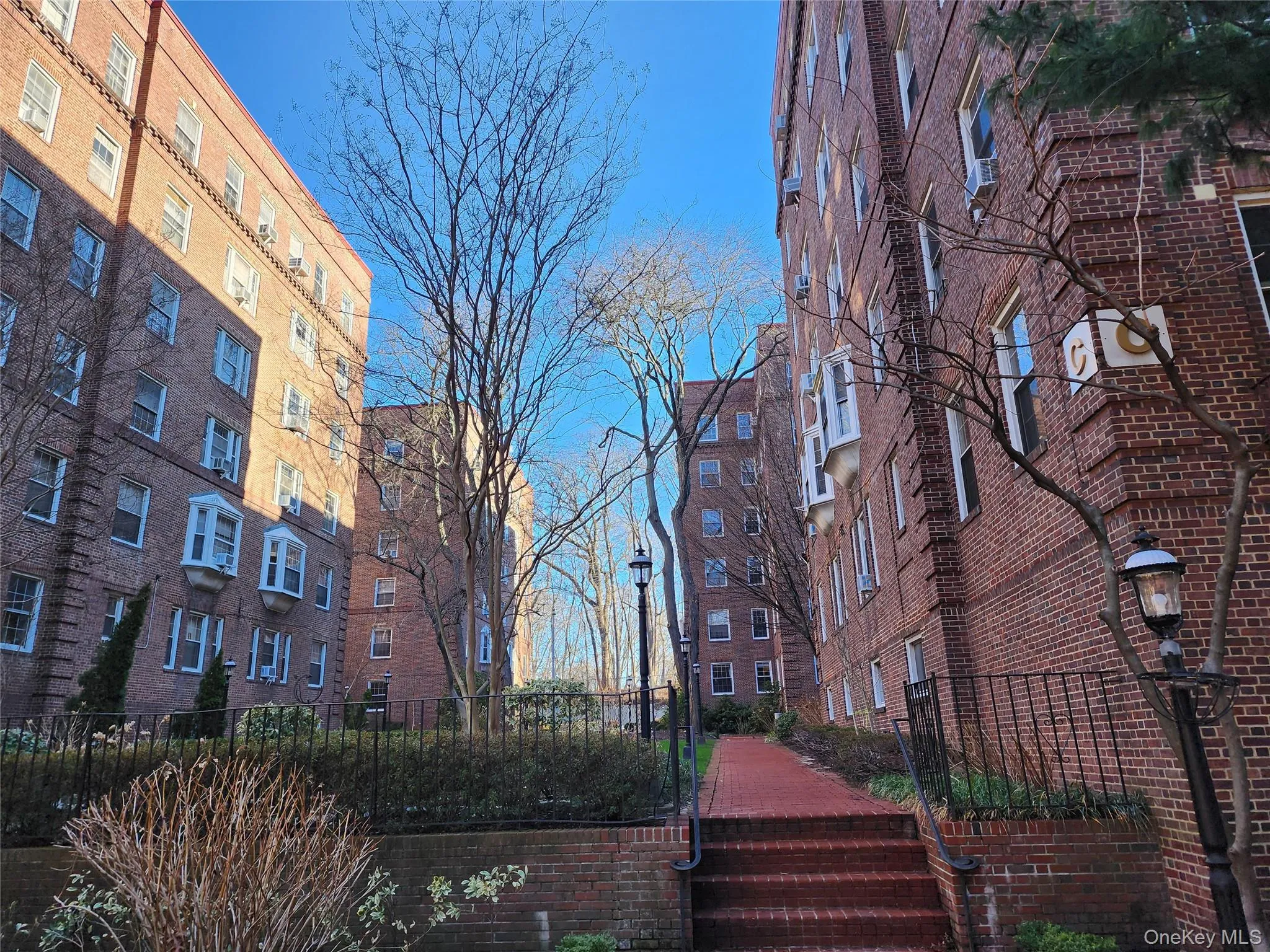 117-01 Park Lane South, New York, NY, 2 Bedrooms Bedrooms, 5 Rooms Rooms,2 BathroomsBathrooms,Residential,For Rent,Park Lane South,0,1012075 117-01 Park Lane South, New York, NY, 2 Bedrooms Bedrooms, 5 Rooms Rooms,2 BathroomsBathrooms,Residential,For Rent,Park Lane South,0,1012075