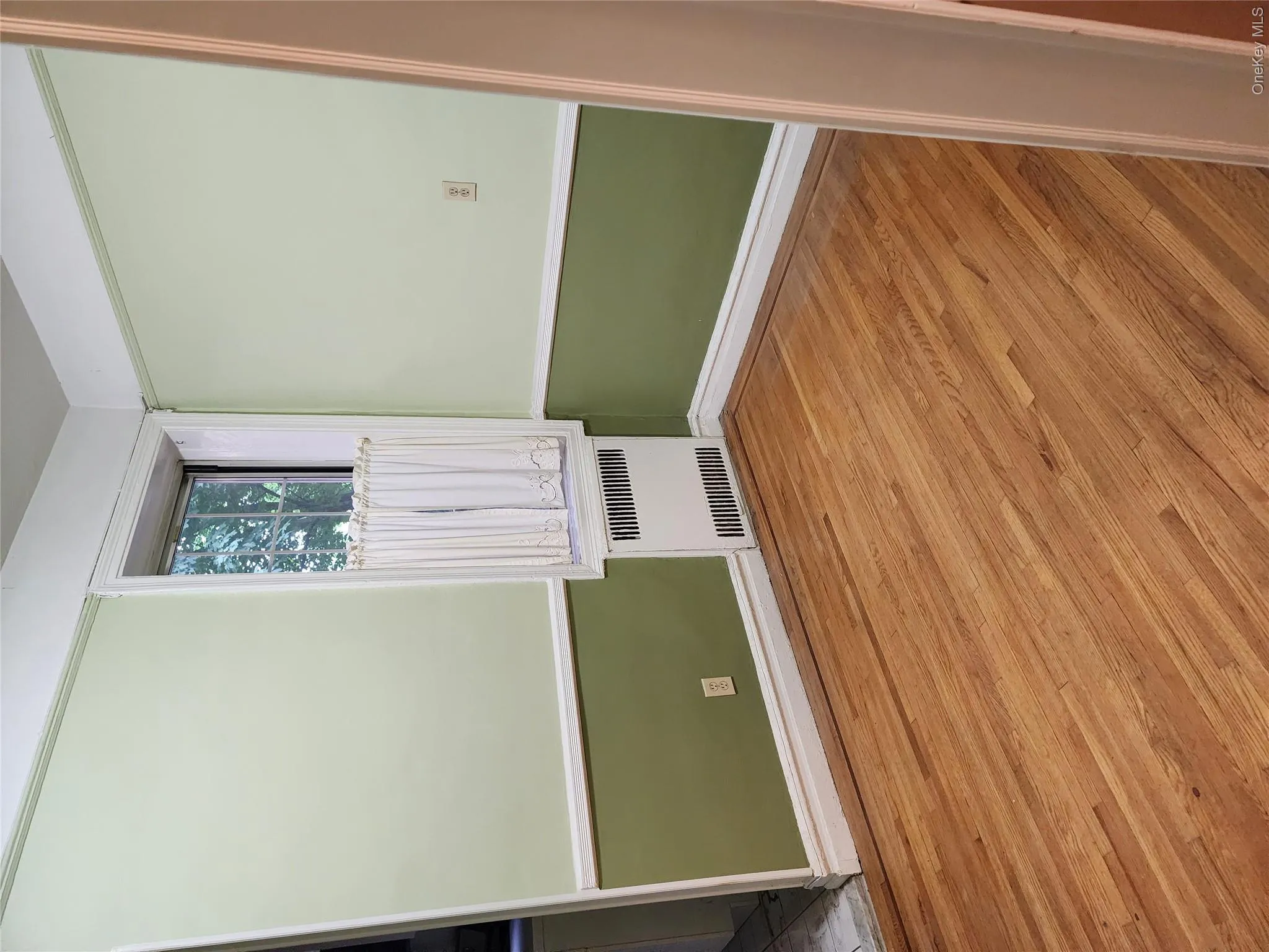 117-01 Park Lane South, New York, NY, 2 Bedrooms Bedrooms, 5 Rooms Rooms,2 BathroomsBathrooms,Residential,For Rent,Park Lane South,0,1012075 117-01 Park Lane South, New York, NY, 2 Bedrooms Bedrooms, 5 Rooms Rooms,2 BathroomsBathrooms,Residential,For Rent,Park Lane South,0,1012075