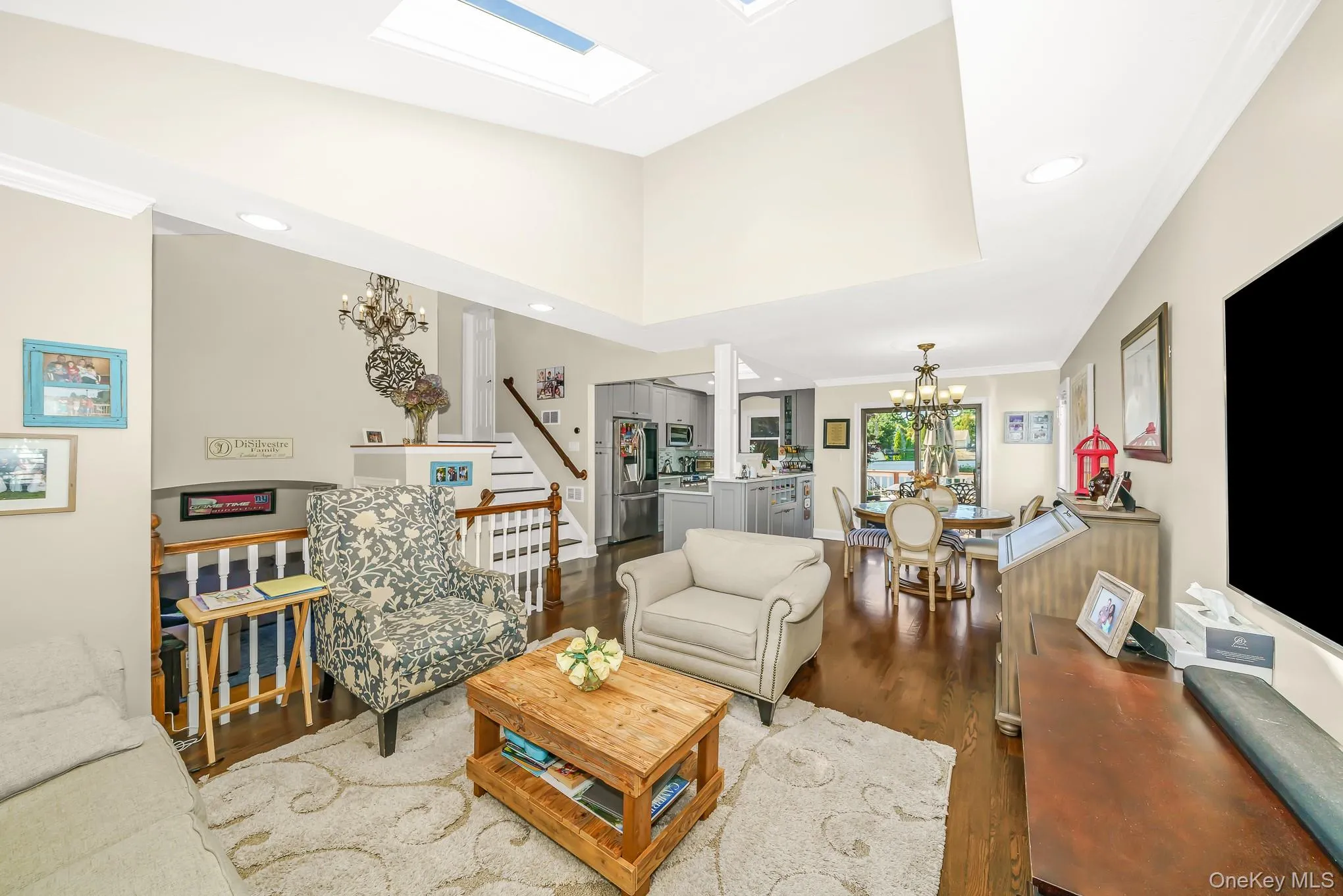 9 Wayne Place, Smithtown, NY, 3 Bedrooms Bedrooms, 7 Rooms Rooms,1 BathroomBathrooms,Residential,For Rent,Wayne,0,1012076 9 Wayne Place, Smithtown, NY, 3 Bedrooms Bedrooms, 7 Rooms Rooms,1 BathroomBathrooms,Residential,For Rent,Wayne,0,1012076