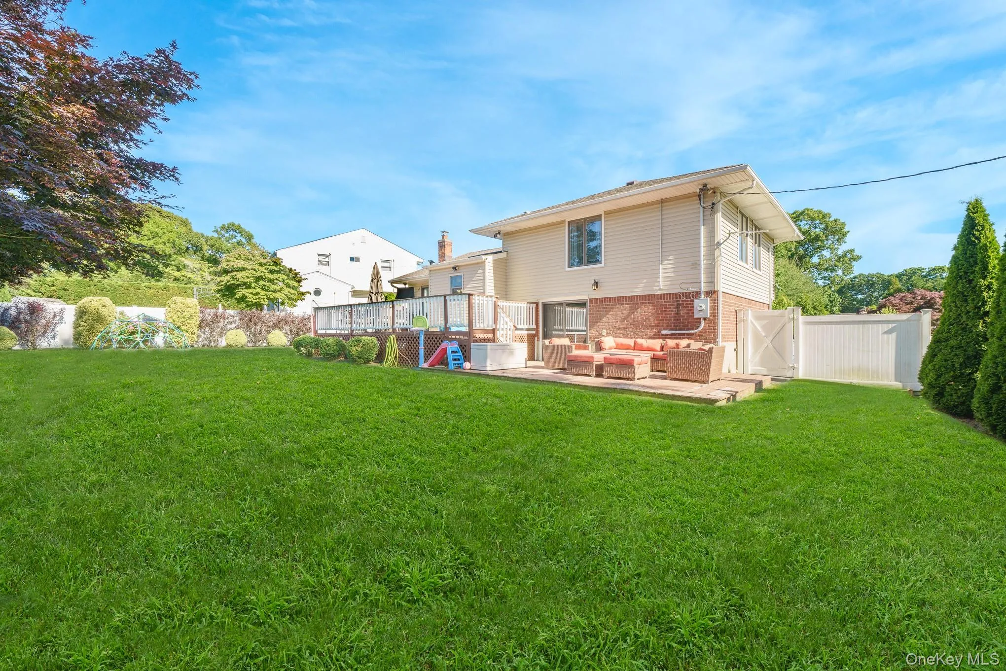 9 Wayne Place, Smithtown, NY, 3 Bedrooms Bedrooms, 7 Rooms Rooms,1 BathroomBathrooms,Residential,For Rent,Wayne,0,1012076 9 Wayne Place, Smithtown, NY, 3 Bedrooms Bedrooms, 7 Rooms Rooms,1 BathroomBathrooms,Residential,For Rent,Wayne,0,1012076