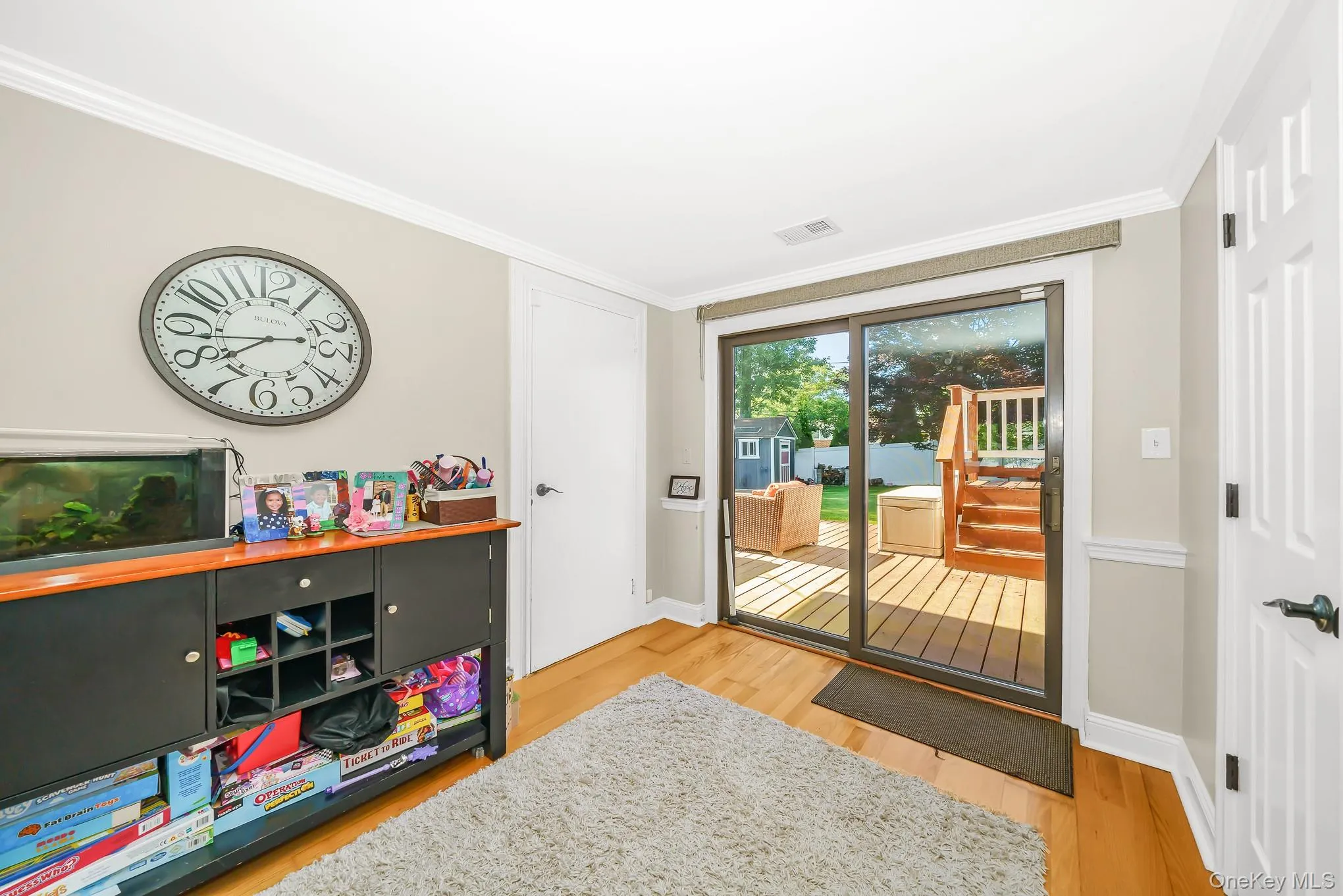 9 Wayne Place, Smithtown, NY, 3 Bedrooms Bedrooms, 7 Rooms Rooms,1 BathroomBathrooms,Residential,For Rent,Wayne,0,1012076 9 Wayne Place, Smithtown, NY, 3 Bedrooms Bedrooms, 7 Rooms Rooms,1 BathroomBathrooms,Residential,For Rent,Wayne,0,1012076