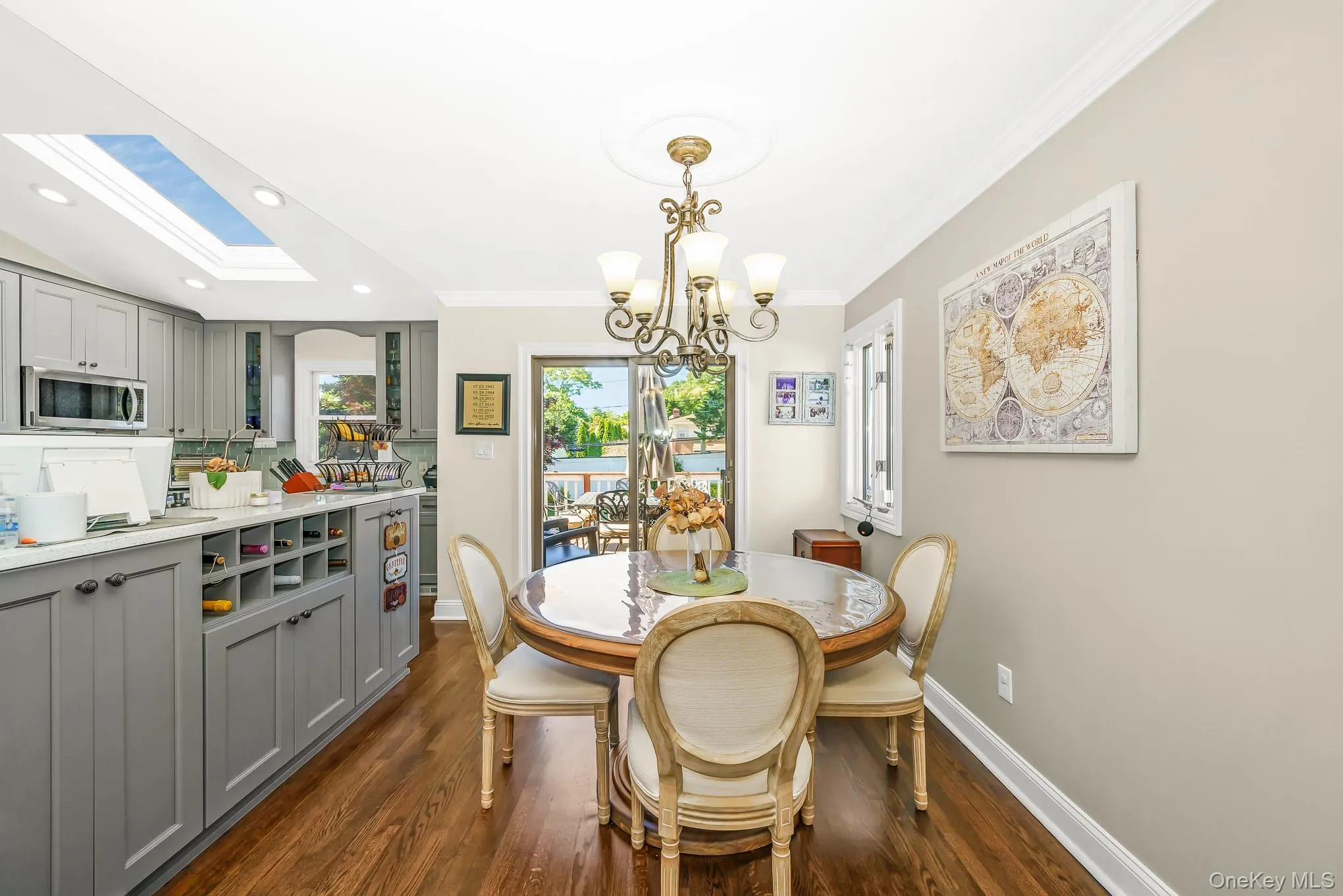 9 Wayne Place, Smithtown, NY, 3 Bedrooms Bedrooms, 7 Rooms Rooms,1 BathroomBathrooms,Residential,For Rent,Wayne,0,1012076 9 Wayne Place, Smithtown, NY, 3 Bedrooms Bedrooms, 7 Rooms Rooms,1 BathroomBathrooms,Residential,For Rent,Wayne,0,1012076