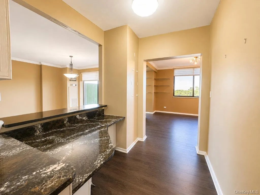 27110 Grand Central Parkway, New York, NY, 1 Bedroom Bedrooms, 4 Rooms Rooms,1 BathroomBathrooms,Residential,For Rent,Grand Central,0,1012078 27110 Grand Central Parkway, New York, NY, 1 Bedroom Bedrooms, 4 Rooms Rooms,1 BathroomBathrooms,Residential,For Rent,Grand Central,0,1012078