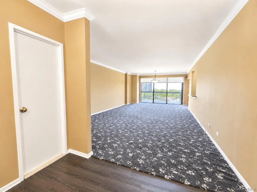 27110 Grand Central Parkway, New York, NY, 1 Bedroom Bedrooms, 4 Rooms Rooms,1 BathroomBathrooms,Residential,For Rent,Grand Central,0,1012078 27110 Grand Central Parkway, New York, NY, 1 Bedroom Bedrooms, 4 Rooms Rooms,1 BathroomBathrooms,Residential,For Rent,Grand Central,0,1012078