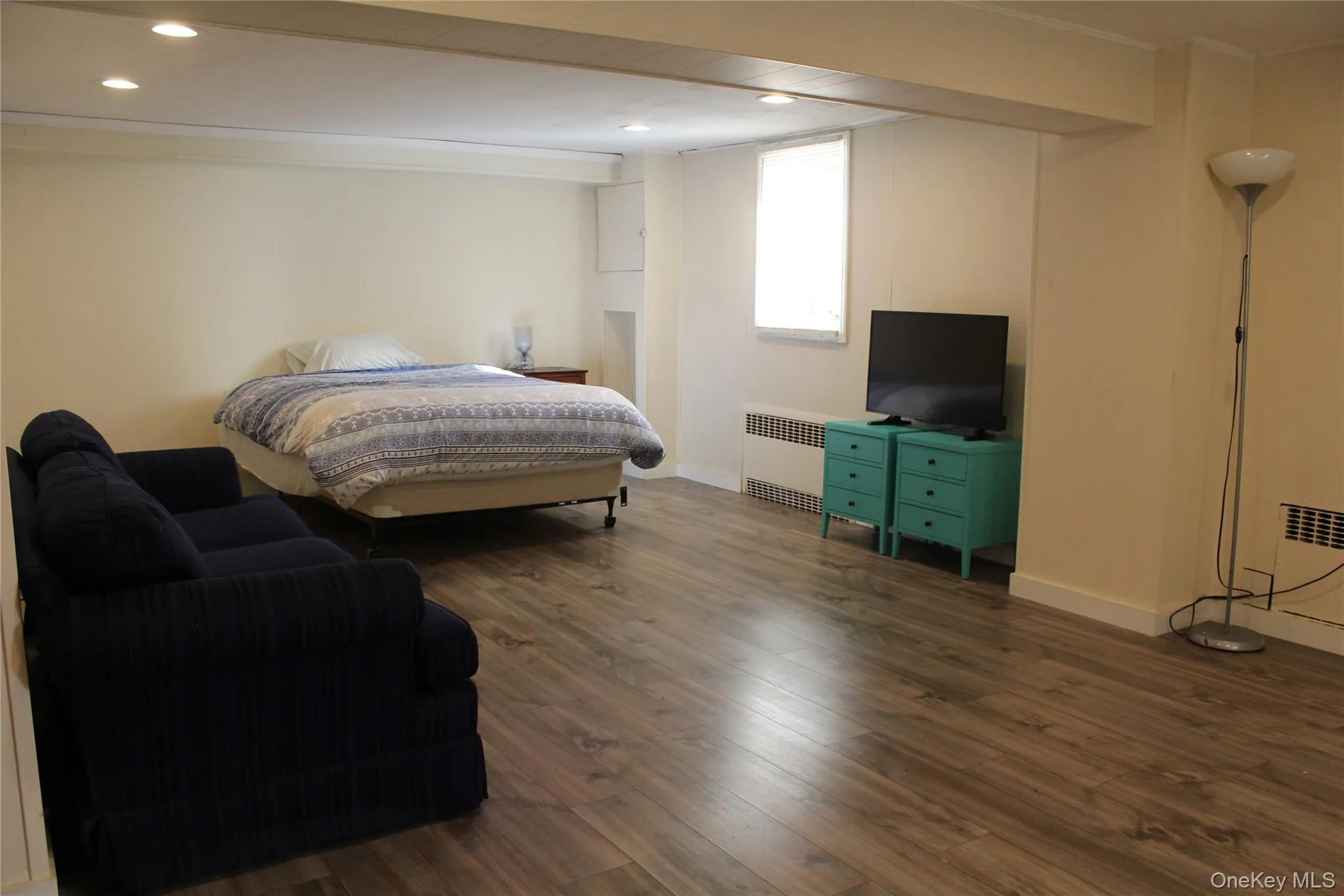 6 Howe Street, Huntington, NY, 4 Bedrooms Bedrooms, 11 Rooms Rooms,2 BathroomsBathrooms,Residential,For Rent,Howe,0,1012079 6 Howe Street, Huntington, NY, 4 Bedrooms Bedrooms, 11 Rooms Rooms,2 BathroomsBathrooms,Residential,For Rent,Howe,0,1012079