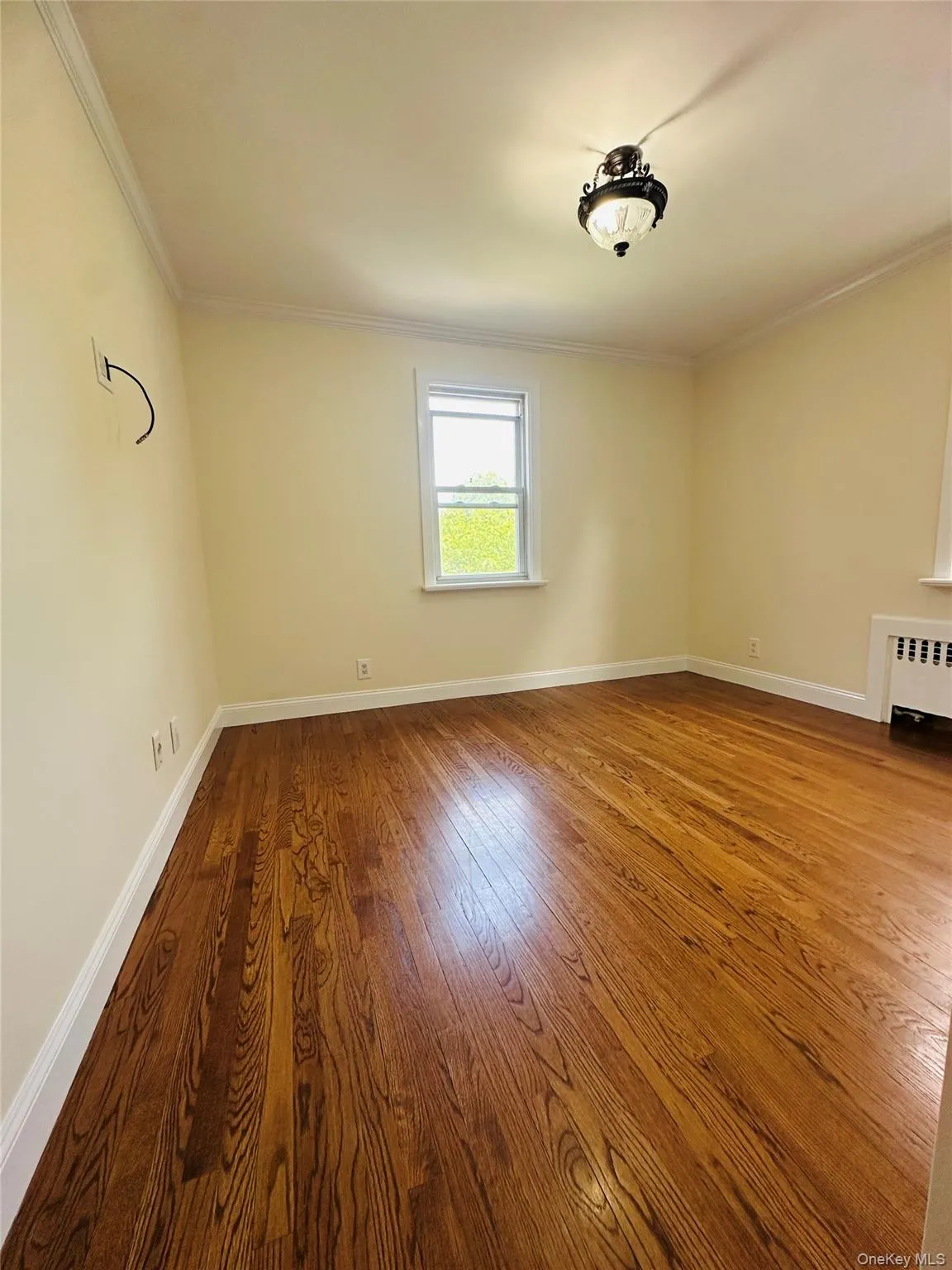 35 Lindsey Street, Yonkers, NY, 3 Bedrooms Bedrooms, 7 Rooms Rooms,1 BathroomBathrooms,Residential Lease,For Rent,Lindsey,0,1012081 35 Lindsey Street, Yonkers, NY, 3 Bedrooms Bedrooms, 7 Rooms Rooms,1 BathroomBathrooms,Residential Lease,For Rent,Lindsey,0,1012081