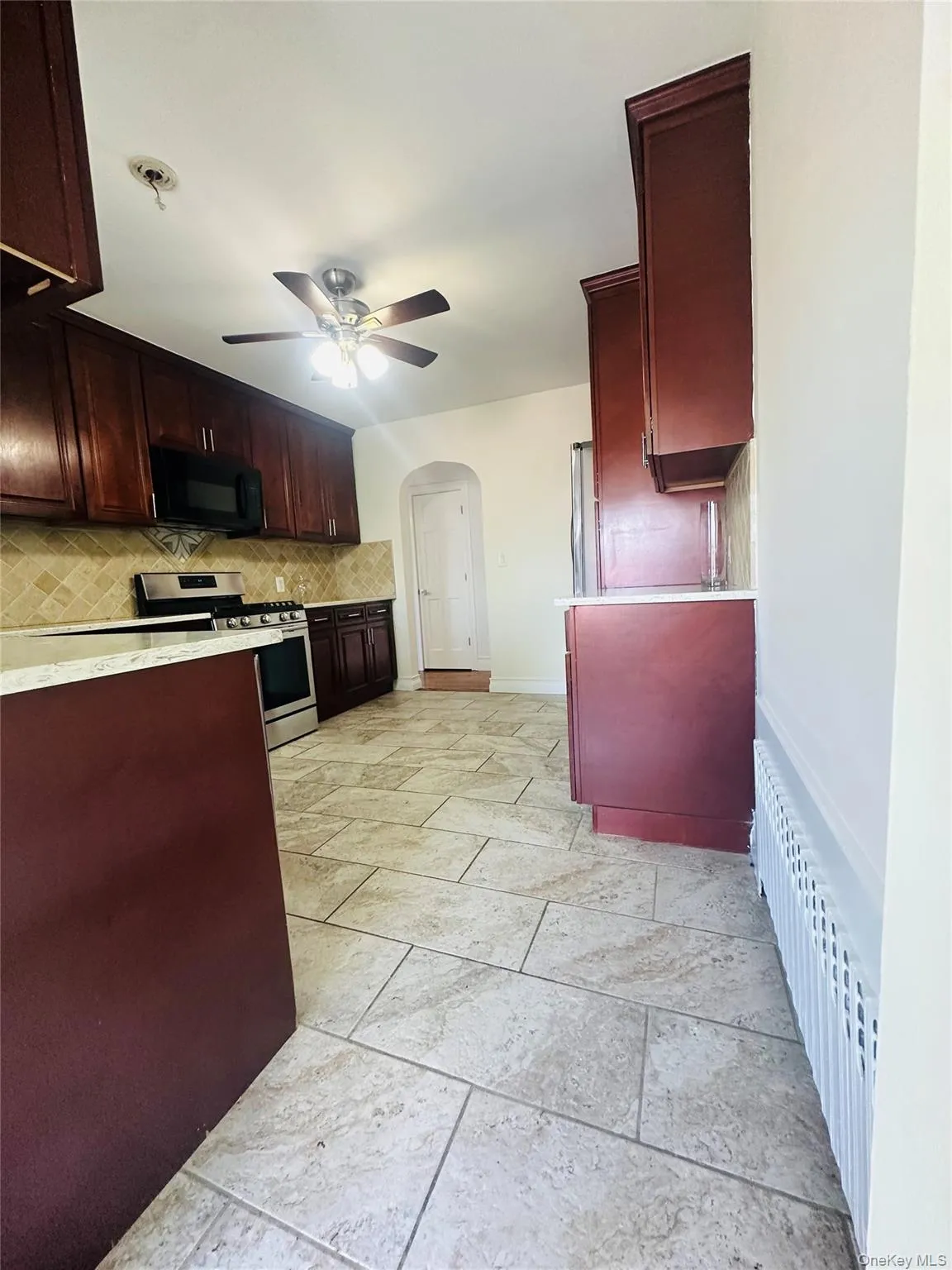 35 Lindsey Street, Yonkers, NY, 3 Bedrooms Bedrooms, 7 Rooms Rooms,1 BathroomBathrooms,Residential Lease,For Rent,Lindsey,0,1012081 35 Lindsey Street, Yonkers, NY, 3 Bedrooms Bedrooms, 7 Rooms Rooms,1 BathroomBathrooms,Residential Lease,For Rent,Lindsey,0,1012081