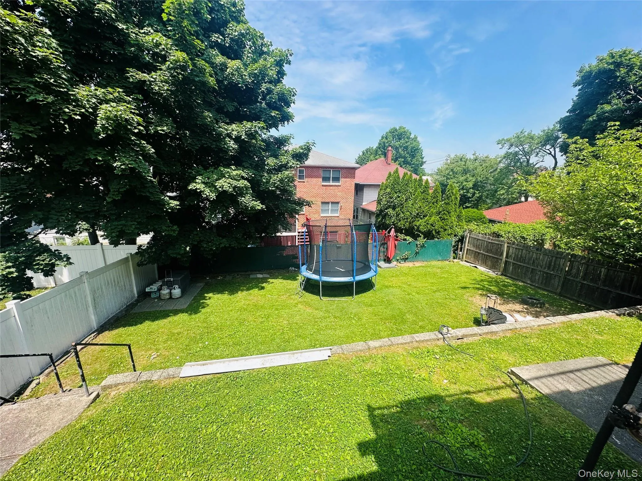 35 Lindsey Street, Yonkers, NY, 3 Bedrooms Bedrooms, 7 Rooms Rooms,1 BathroomBathrooms,Residential Lease,For Rent,Lindsey,0,1012081 35 Lindsey Street, Yonkers, NY, 3 Bedrooms Bedrooms, 7 Rooms Rooms,1 BathroomBathrooms,Residential Lease,For Rent,Lindsey,0,1012081