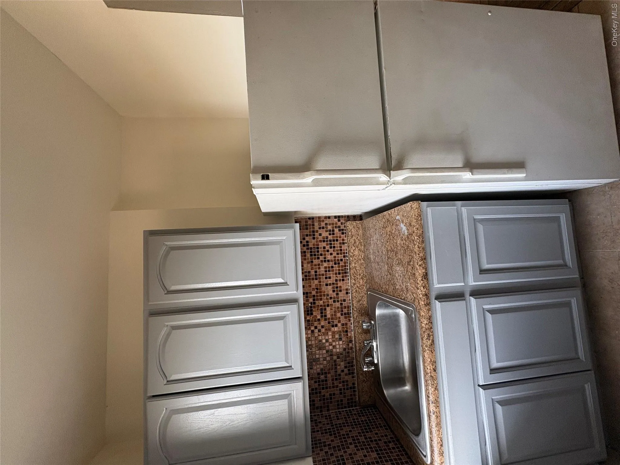 30 Locust Hill Avenue, Yonkers, NY, 1 Bedroom Bedrooms, 5 Rooms Rooms,1 BathroomBathrooms,Residential Lease,For Rent,Locust Hill,0,1012083 30 Locust Hill Avenue, Yonkers, NY, 1 Bedroom Bedrooms, 5 Rooms Rooms,1 BathroomBathrooms,Residential Lease,For Rent,Locust Hill,0,1012083