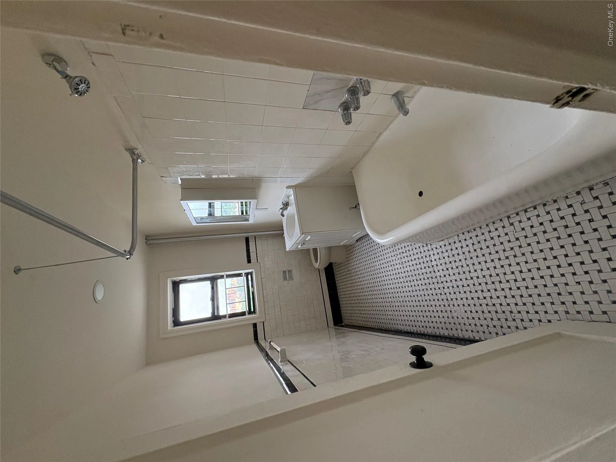 30 Locust Hill Avenue, Yonkers, NY, 1 Bedroom Bedrooms, 5 Rooms Rooms,1 BathroomBathrooms,Residential Lease,For Rent,Locust Hill,0,1012083 30 Locust Hill Avenue, Yonkers, NY, 1 Bedroom Bedrooms, 5 Rooms Rooms,1 BathroomBathrooms,Residential Lease,For Rent,Locust Hill,0,1012083