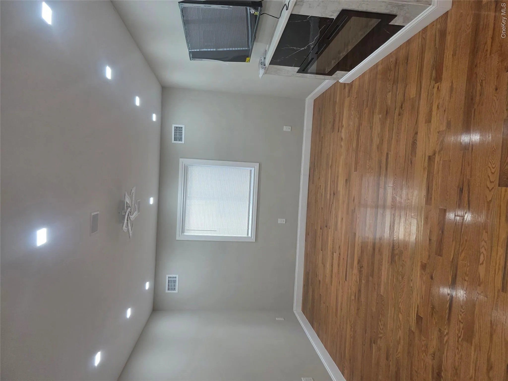 1720 New Haven Avenue, New York, NY, 7 Bedrooms Bedrooms, 9 Rooms Rooms,5 BathroomsBathrooms,Residential,For Rent,New Haven,0,1012084 1720 New Haven Avenue, New York, NY, 7 Bedrooms Bedrooms, 9 Rooms Rooms,5 BathroomsBathrooms,Residential,For Rent,New Haven,0,1012084