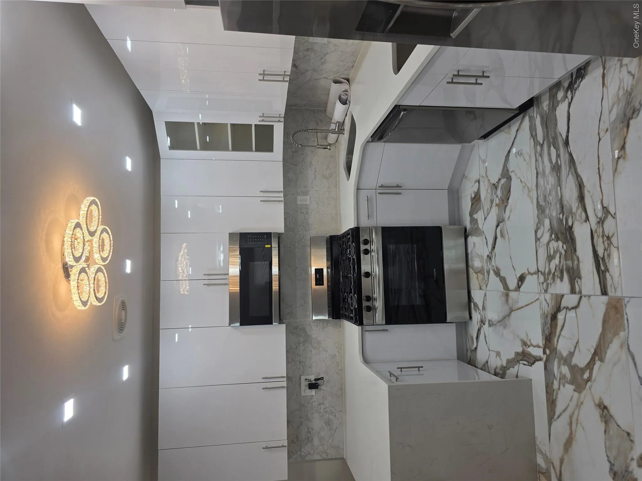 1720 New Haven Avenue, New York, NY, 7 Bedrooms Bedrooms, 9 Rooms Rooms,5 BathroomsBathrooms,Residential,For Rent,New Haven,0,1012084 1720 New Haven Avenue, New York, NY, 7 Bedrooms Bedrooms, 9 Rooms Rooms,5 BathroomsBathrooms,Residential,For Rent,New Haven,0,1012084