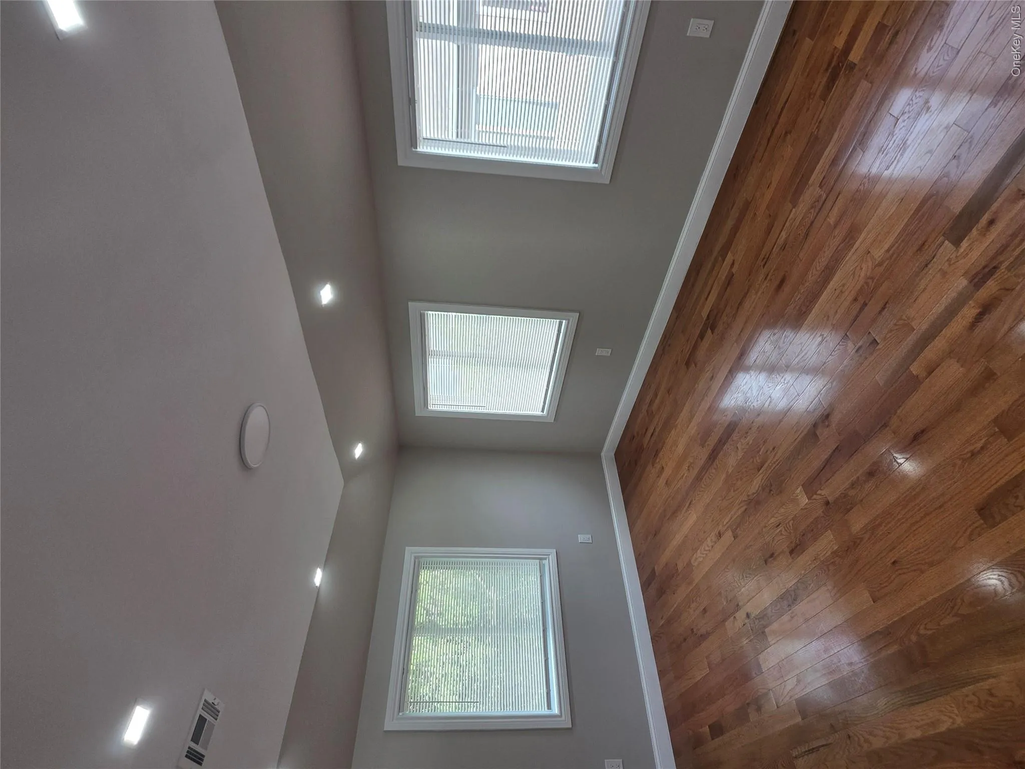 1720 New Haven Avenue, New York, NY, 7 Bedrooms Bedrooms, 9 Rooms Rooms,5 BathroomsBathrooms,Residential,For Rent,New Haven,0,1012084 1720 New Haven Avenue, New York, NY, 7 Bedrooms Bedrooms, 9 Rooms Rooms,5 BathroomsBathrooms,Residential,For Rent,New Haven,0,1012084