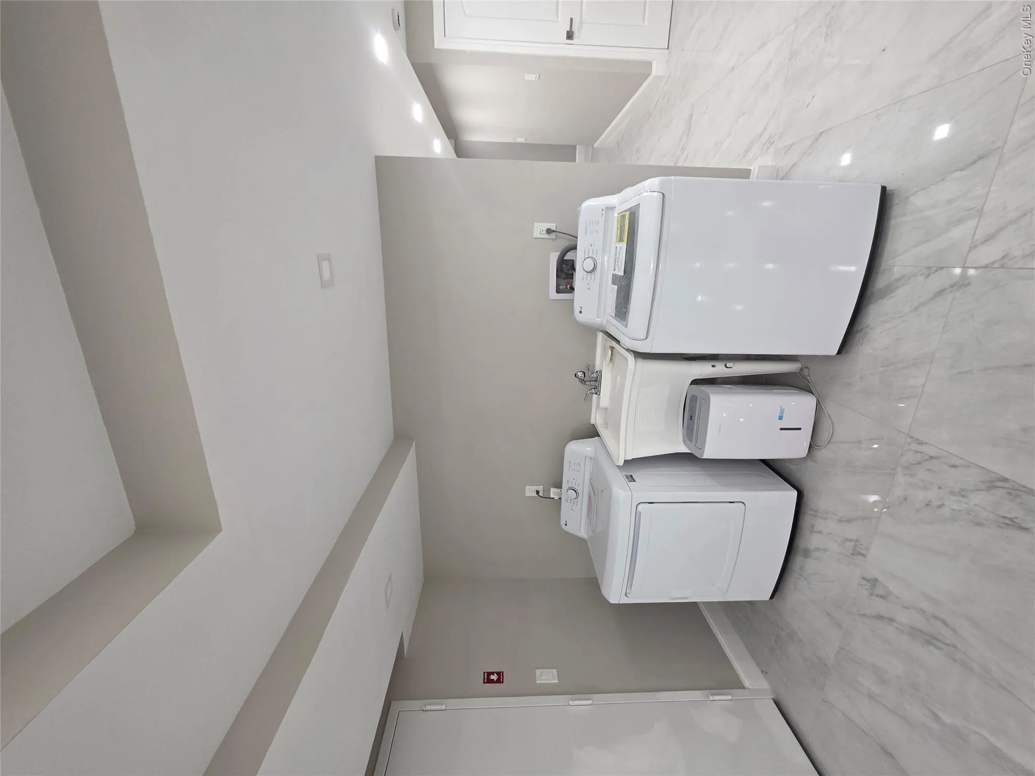 1720 New Haven Avenue, New York, NY, 7 Bedrooms Bedrooms, 9 Rooms Rooms,5 BathroomsBathrooms,Residential,For Rent,New Haven,0,1012084 1720 New Haven Avenue, New York, NY, 7 Bedrooms Bedrooms, 9 Rooms Rooms,5 BathroomsBathrooms,Residential,For Rent,New Haven,0,1012084