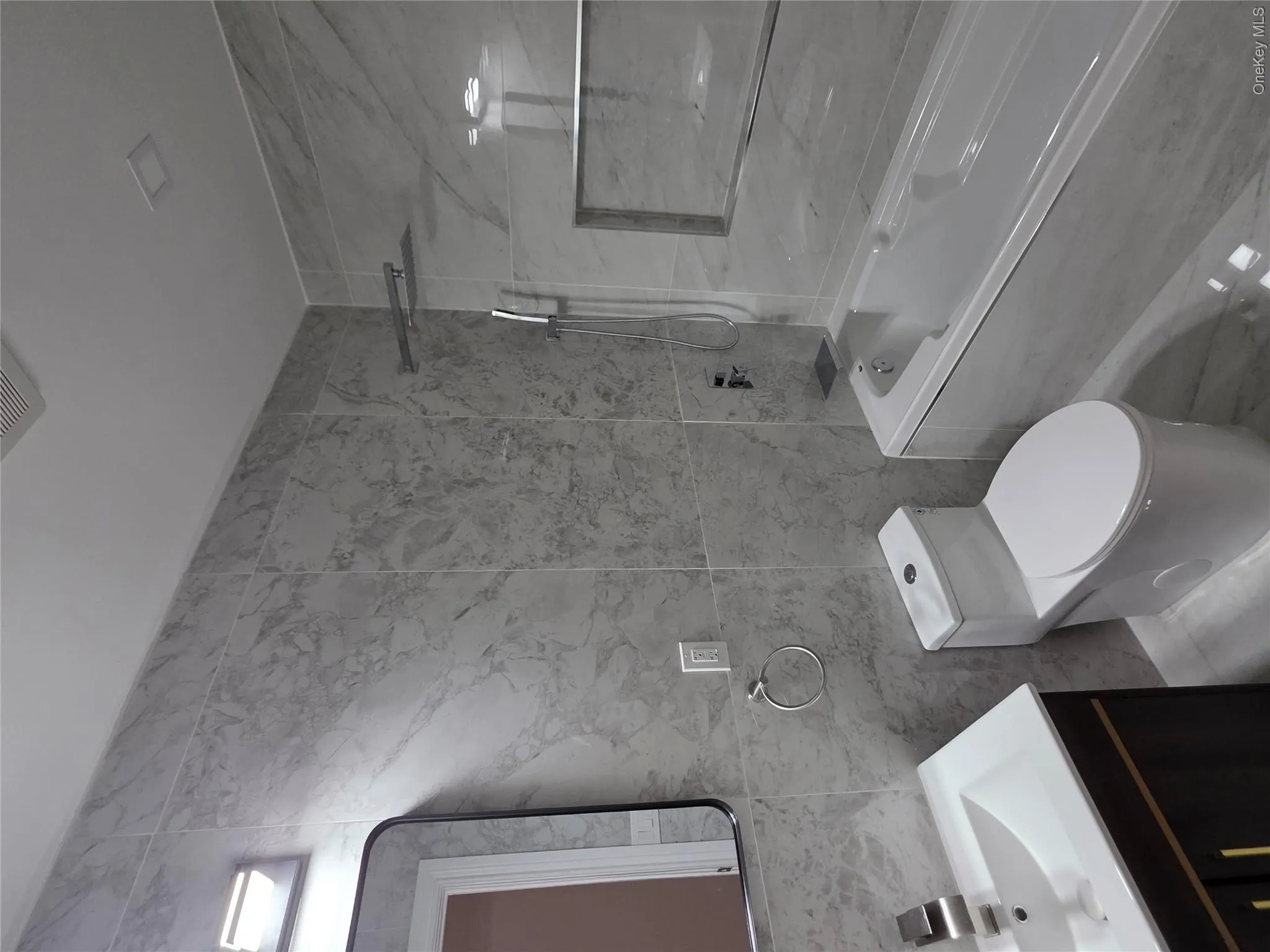 1720 New Haven Avenue, New York, NY, 7 Bedrooms Bedrooms, 9 Rooms Rooms,5 BathroomsBathrooms,Residential,For Rent,New Haven,0,1012084 1720 New Haven Avenue, New York, NY, 7 Bedrooms Bedrooms, 9 Rooms Rooms,5 BathroomsBathrooms,Residential,For Rent,New Haven,0,1012084