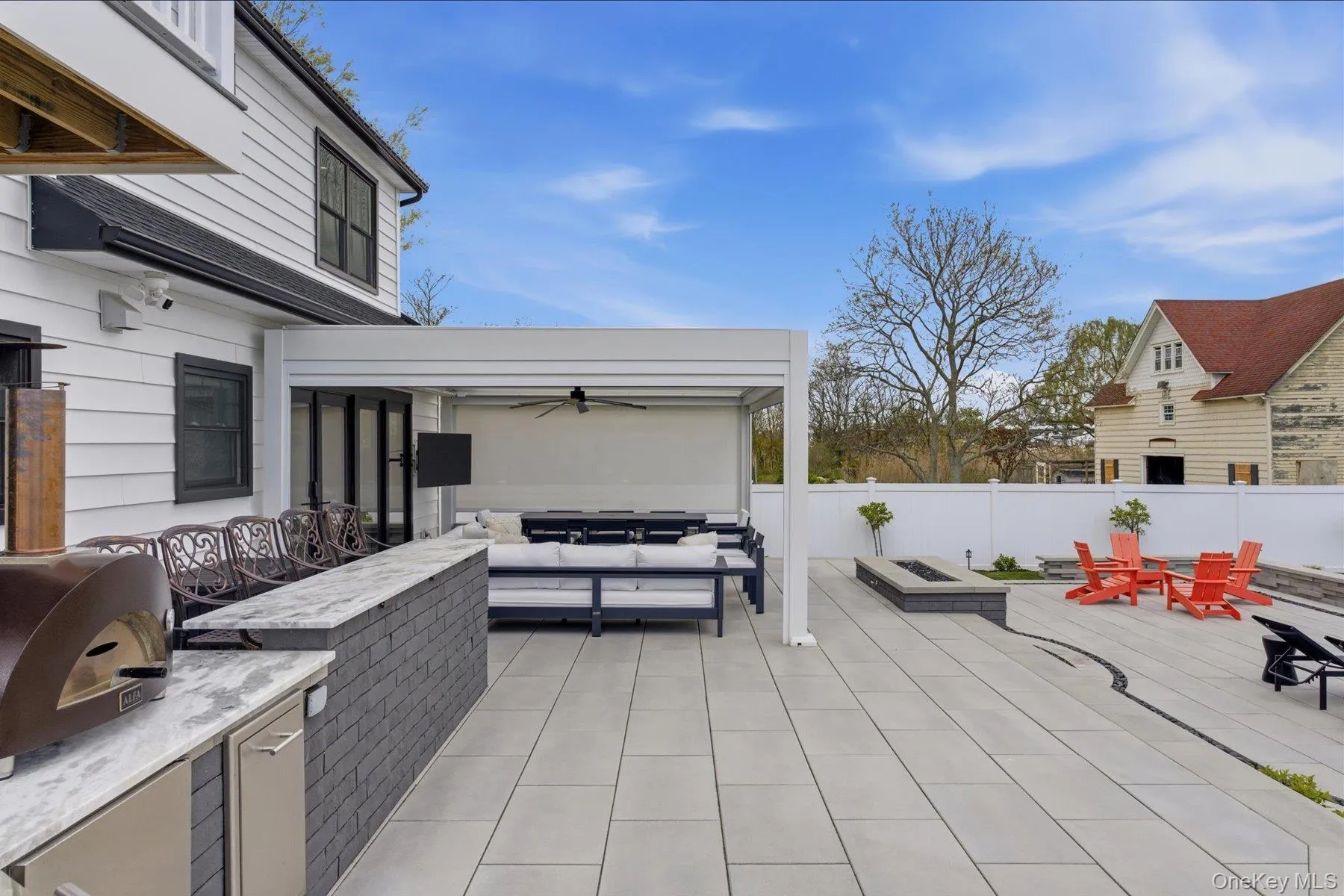 240 Clocks Boulevard, Oyster Bay, NY, 5 Bedrooms Bedrooms, 11 Rooms Rooms,3 BathroomsBathrooms,Residential,For Rent,Clocks,0,1012085 240 Clocks Boulevard, Oyster Bay, NY, 5 Bedrooms Bedrooms, 11 Rooms Rooms,3 BathroomsBathrooms,Residential,For Rent,Clocks,0,1012085