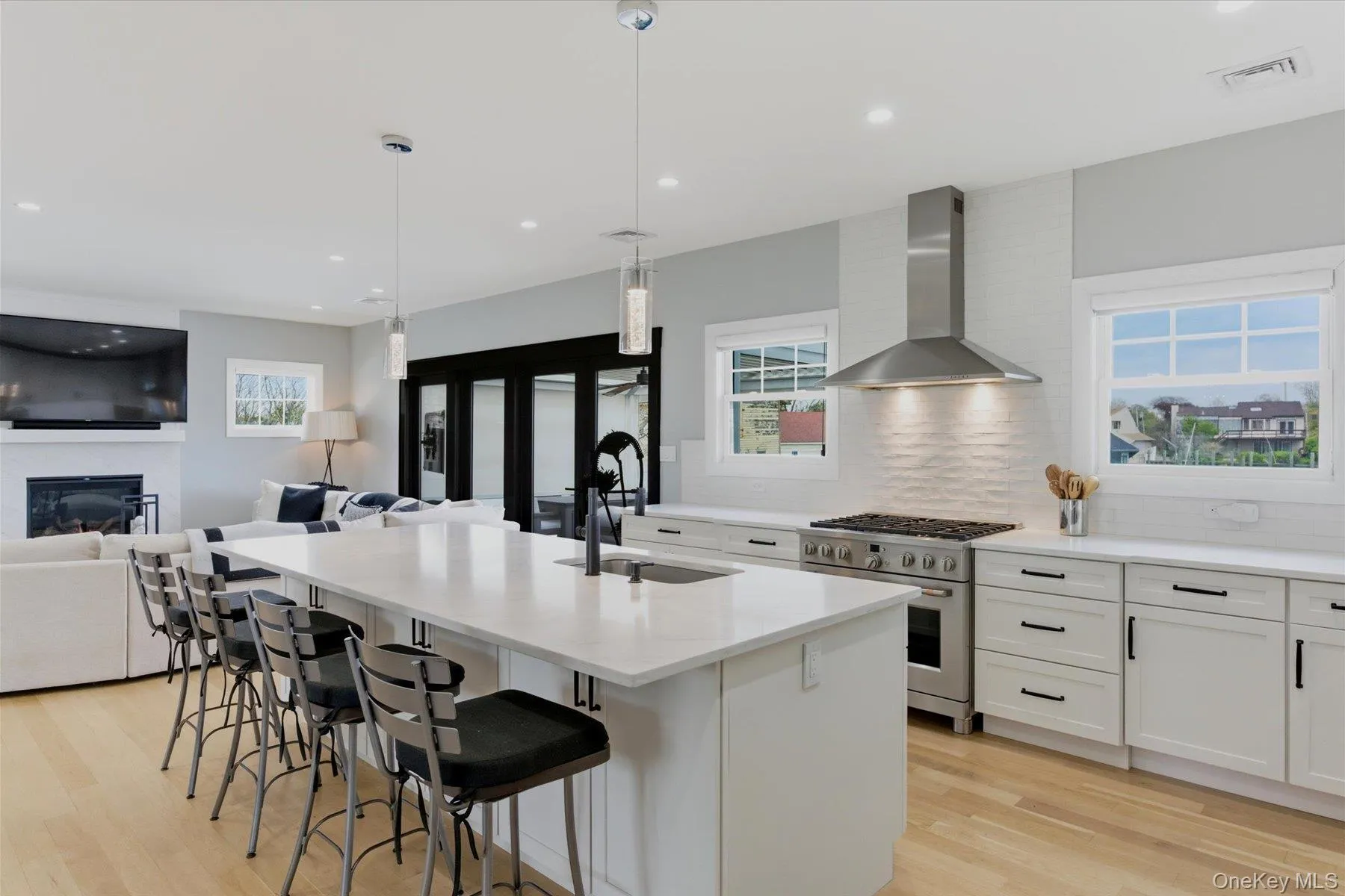 240 Clocks Boulevard, Oyster Bay, NY, 5 Bedrooms Bedrooms, 11 Rooms Rooms,3 BathroomsBathrooms,Residential,For Rent,Clocks,0,1012085 240 Clocks Boulevard, Oyster Bay, NY, 5 Bedrooms Bedrooms, 11 Rooms Rooms,3 BathroomsBathrooms,Residential,For Rent,Clocks,0,1012085