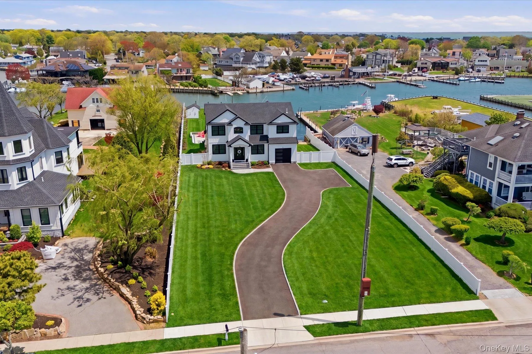 240 Clocks Boulevard, Oyster Bay, NY, 5 Bedrooms Bedrooms, 11 Rooms Rooms,3 BathroomsBathrooms,Residential,For Rent,Clocks,0,1012085 240 Clocks Boulevard, Oyster Bay, NY, 5 Bedrooms Bedrooms, 11 Rooms Rooms,3 BathroomsBathrooms,Residential,For Rent,Clocks,0,1012085