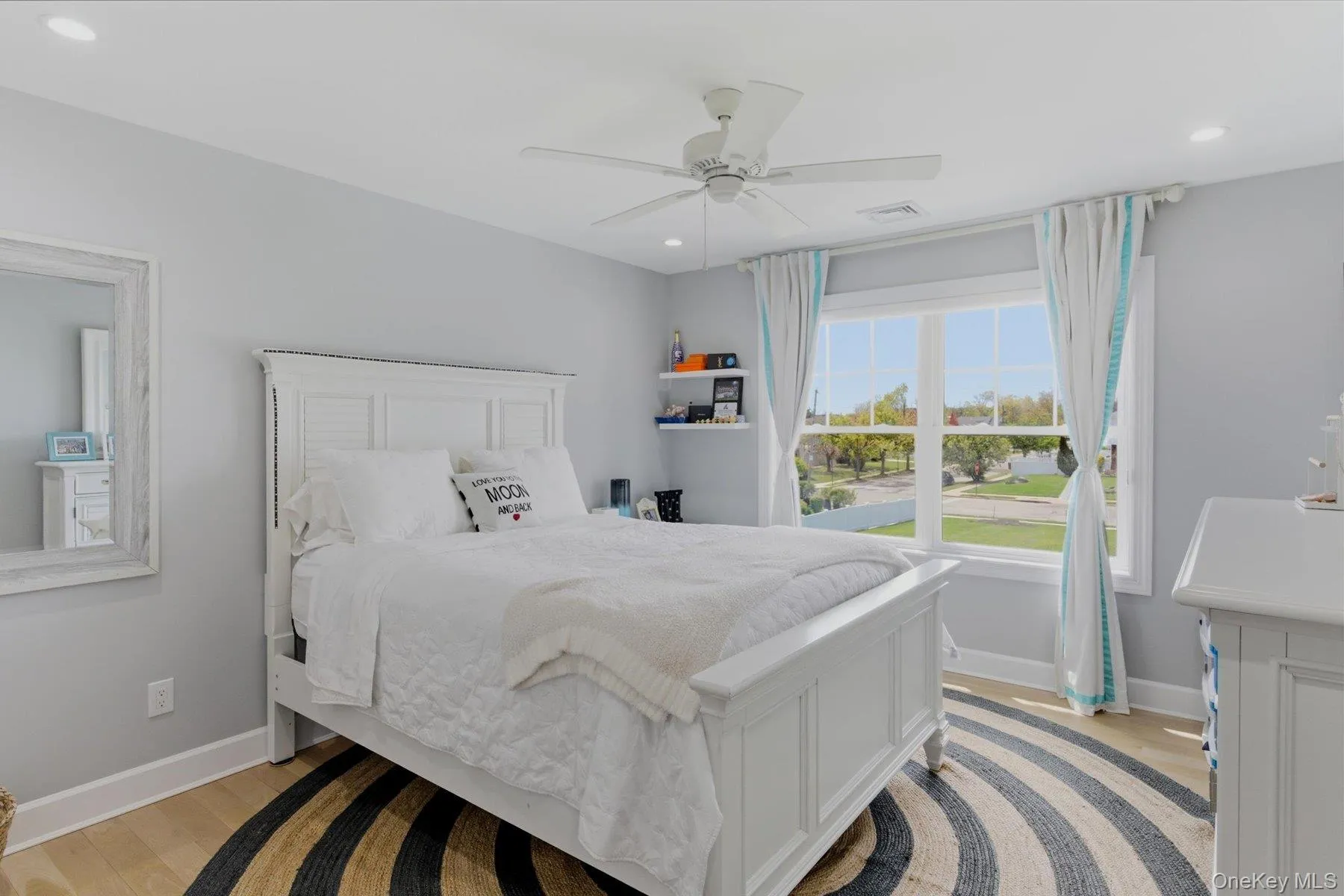 240 Clocks Boulevard, Oyster Bay, NY, 5 Bedrooms Bedrooms, 11 Rooms Rooms,3 BathroomsBathrooms,Residential,For Rent,Clocks,0,1012085 240 Clocks Boulevard, Oyster Bay, NY, 5 Bedrooms Bedrooms, 11 Rooms Rooms,3 BathroomsBathrooms,Residential,For Rent,Clocks,0,1012085
