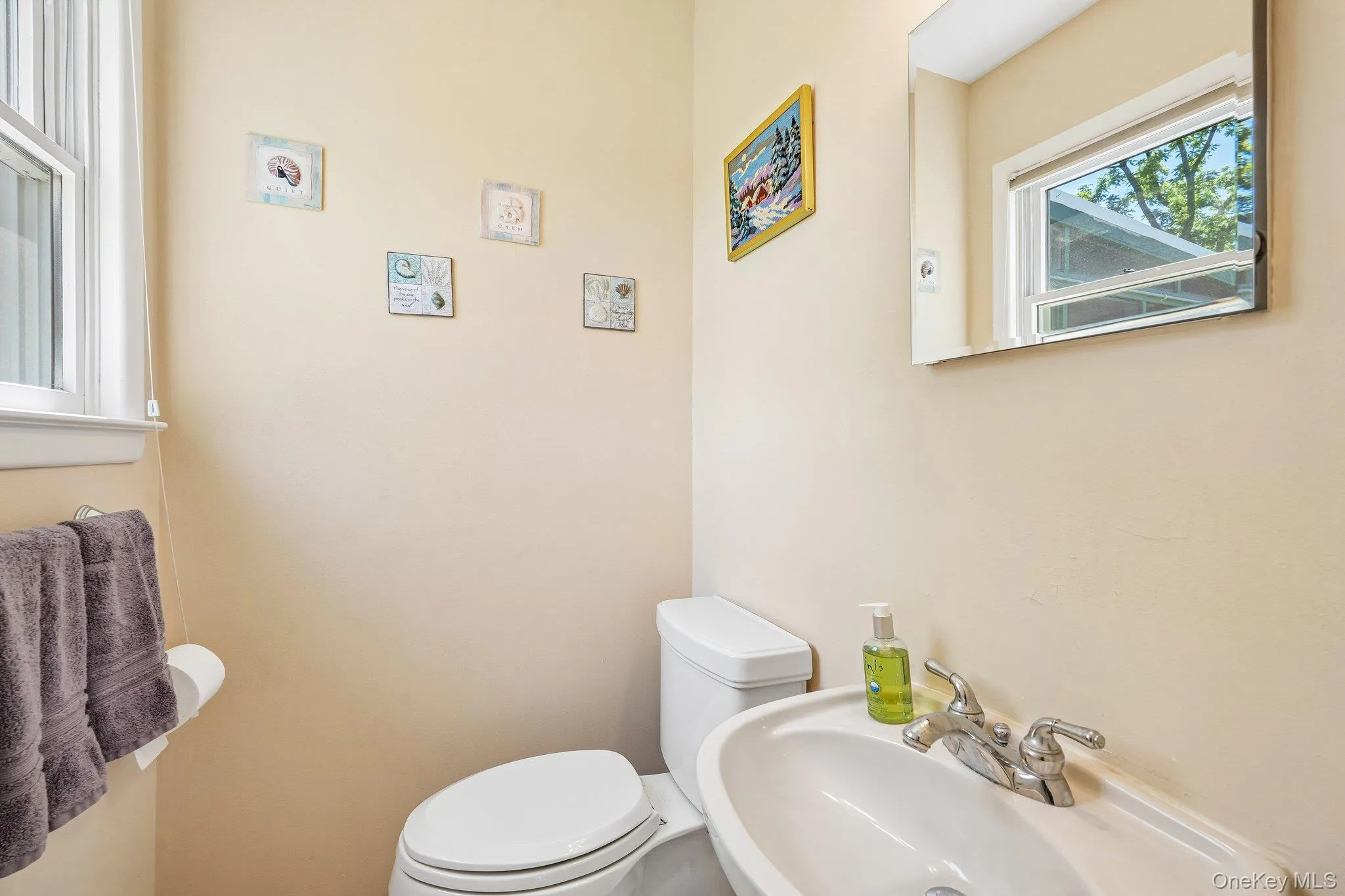 12 Bayview Drive, Stony Point, NY, 4 Bedrooms Bedrooms, 10 Rooms Rooms,2 BathroomsBathrooms,Residential,For Rent,Bayview,0,1012087 12 Bayview Drive, Stony Point, NY, 4 Bedrooms Bedrooms, 10 Rooms Rooms,2 BathroomsBathrooms,Residential,For Rent,Bayview,0,1012087
