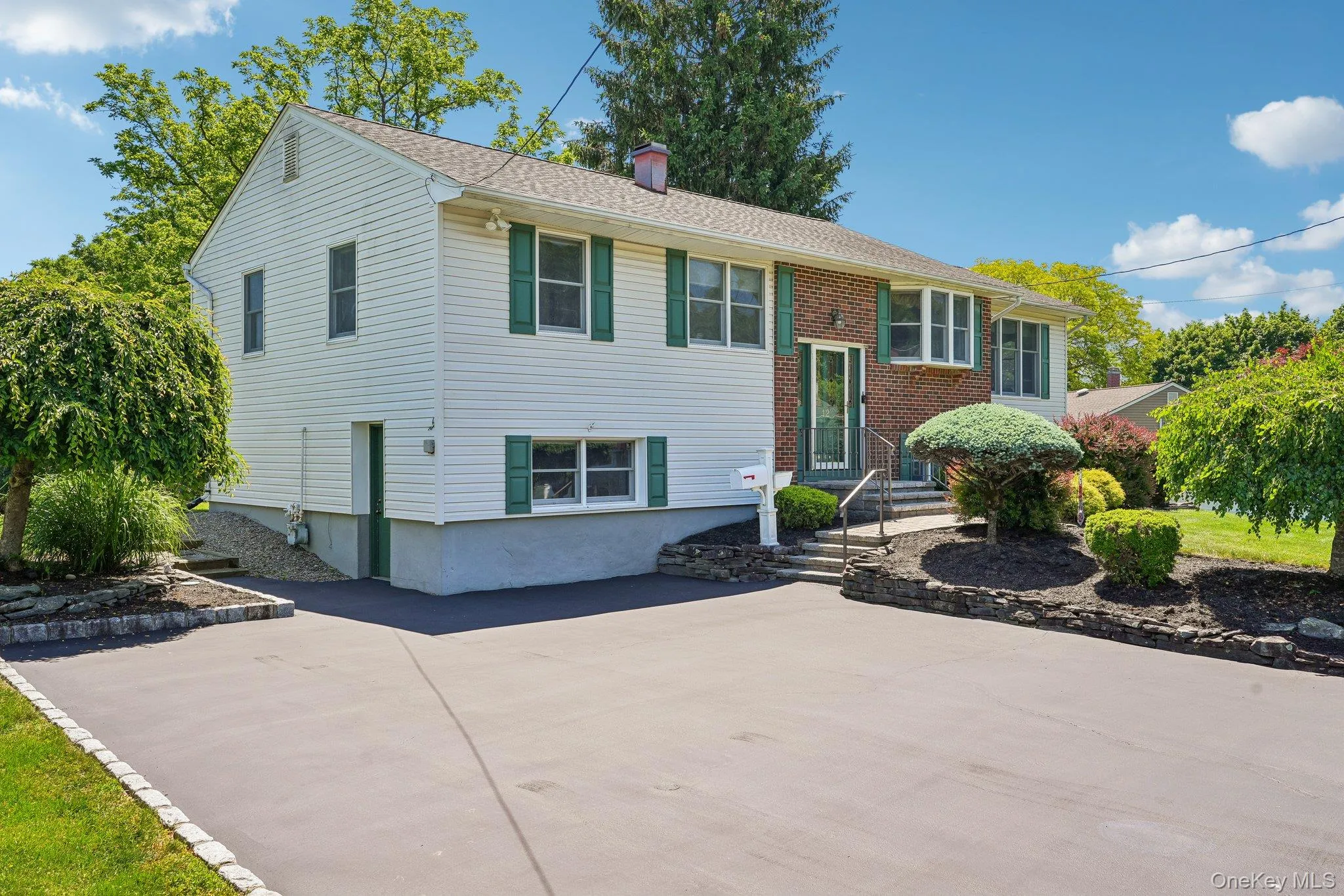 12 Bayview Drive, Stony Point, NY, 4 Bedrooms Bedrooms, 10 Rooms Rooms,2 BathroomsBathrooms,Residential,For Rent,Bayview,0,1012087 12 Bayview Drive, Stony Point, NY, 4 Bedrooms Bedrooms, 10 Rooms Rooms,2 BathroomsBathrooms,Residential,For Rent,Bayview,0,1012087
