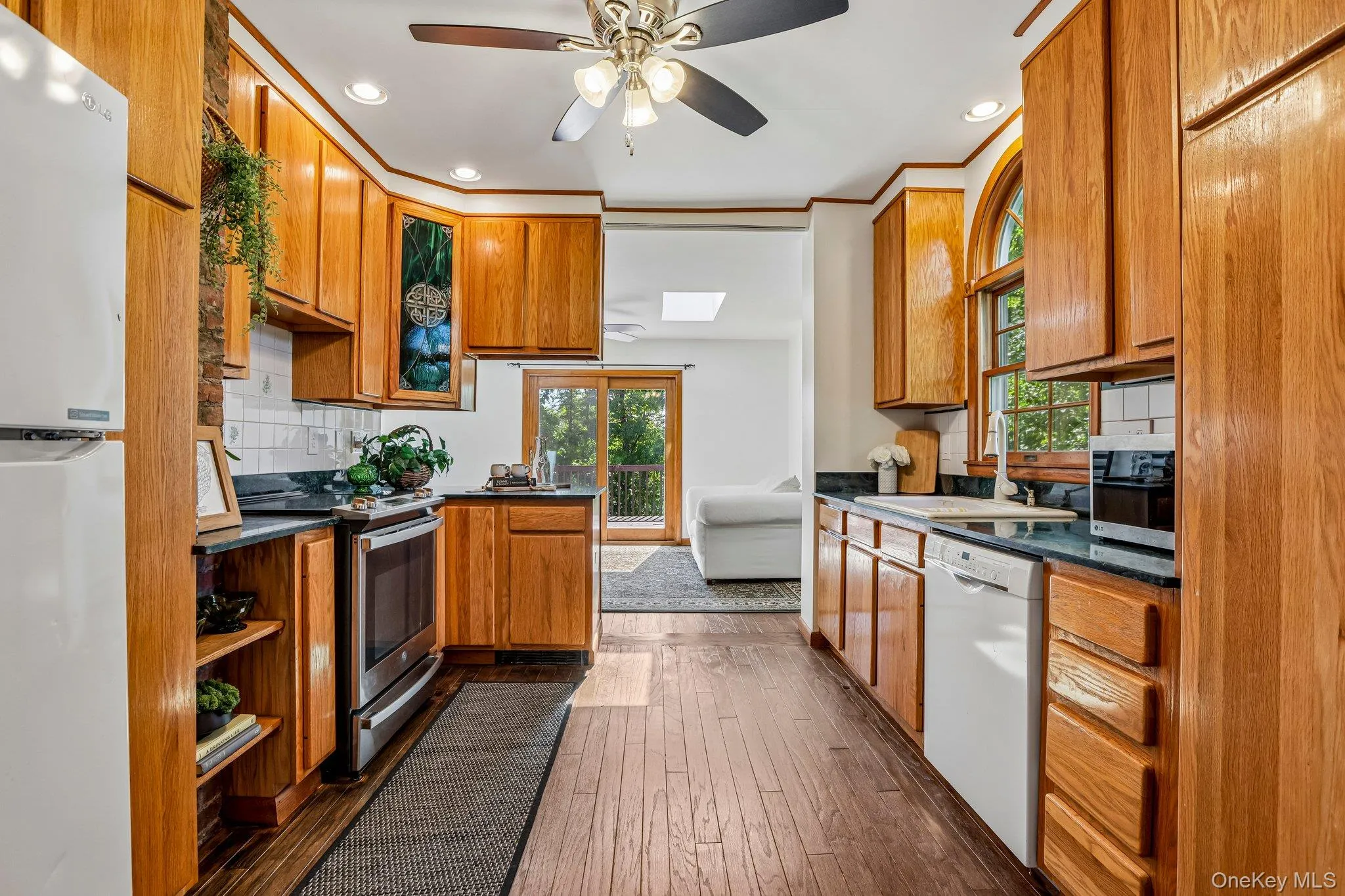 605 Stage Road, Monroe, NY, 3 Bedrooms Bedrooms, 8 Rooms Rooms,2 BathroomsBathrooms,Residential,For Rent,Stage,0,1012089 605 Stage Road, Monroe, NY, 3 Bedrooms Bedrooms, 8 Rooms Rooms,2 BathroomsBathrooms,Residential,For Rent,Stage,0,1012089