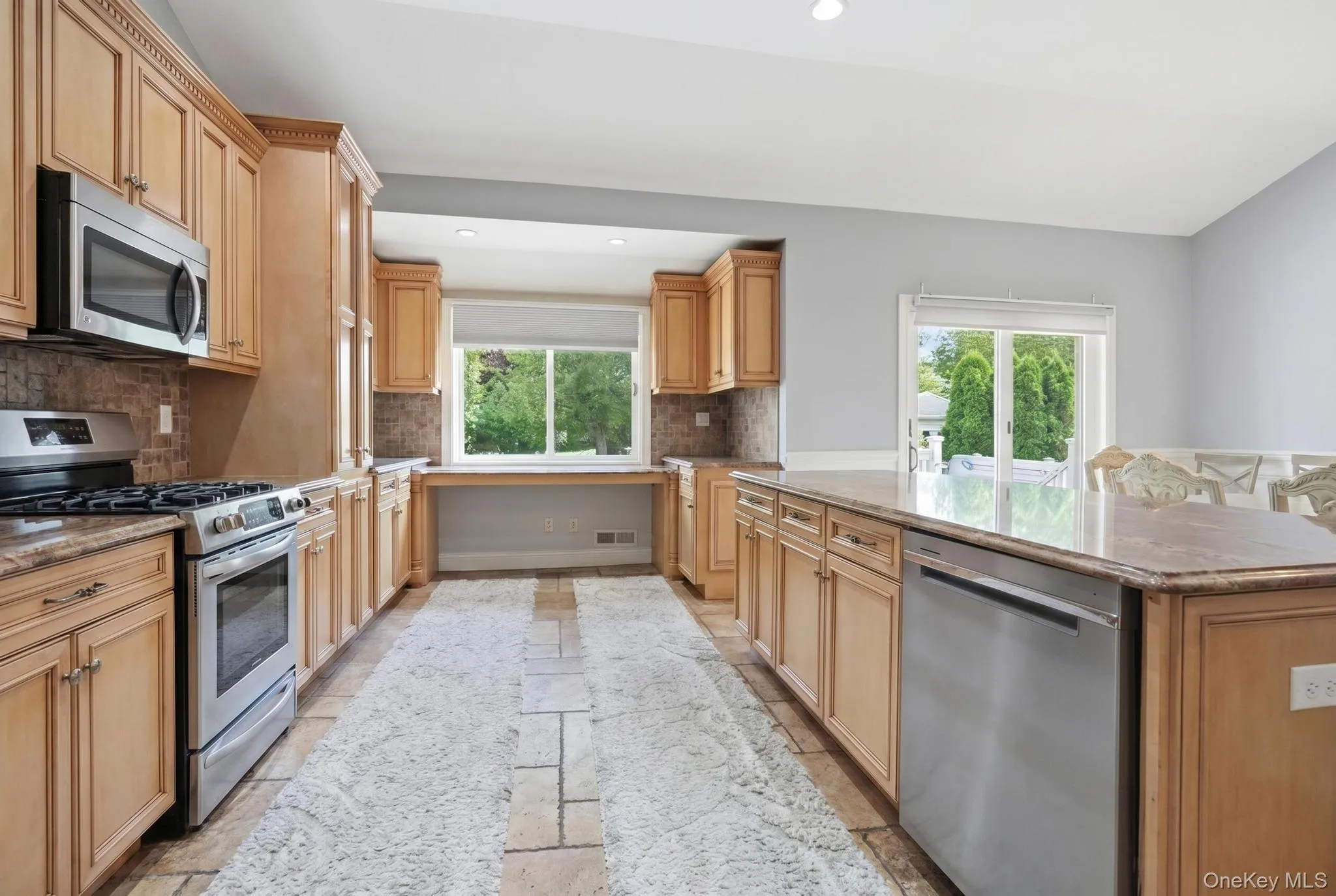 47 Orange Drive, Oyster Bay, NY, 5 Bedrooms Bedrooms, 11 Rooms Rooms,3 BathroomsBathrooms,Residential,For Rent,Orange,0,1012091 47 Orange Drive, Oyster Bay, NY, 5 Bedrooms Bedrooms, 11 Rooms Rooms,3 BathroomsBathrooms,Residential,For Rent,Orange,0,1012091