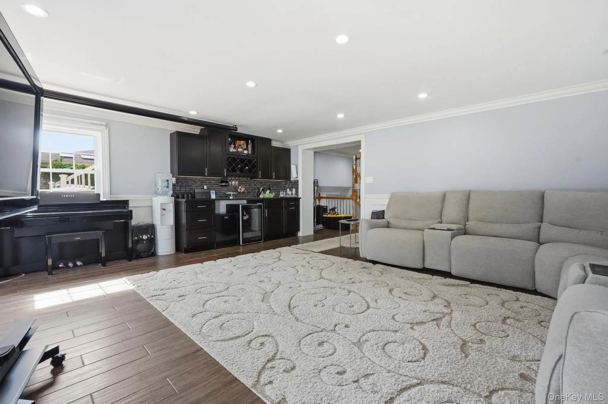 47 Orange Drive, Oyster Bay, NY, 5 Bedrooms Bedrooms, 11 Rooms Rooms,3 BathroomsBathrooms,Residential,For Rent,Orange,0,1012091 47 Orange Drive, Oyster Bay, NY, 5 Bedrooms Bedrooms, 11 Rooms Rooms,3 BathroomsBathrooms,Residential,For Rent,Orange,0,1012091
