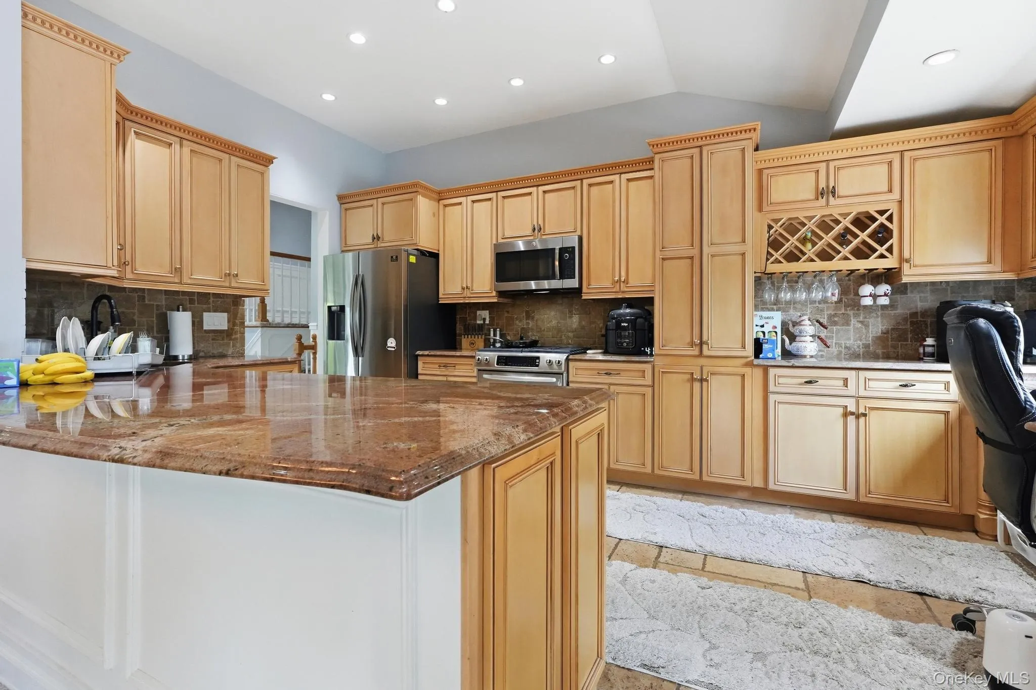 47 Orange Drive, Oyster Bay, NY, 5 Bedrooms Bedrooms, 11 Rooms Rooms,3 BathroomsBathrooms,Residential,For Rent,Orange,0,1012091 47 Orange Drive, Oyster Bay, NY, 5 Bedrooms Bedrooms, 11 Rooms Rooms,3 BathroomsBathrooms,Residential,For Rent,Orange,0,1012091