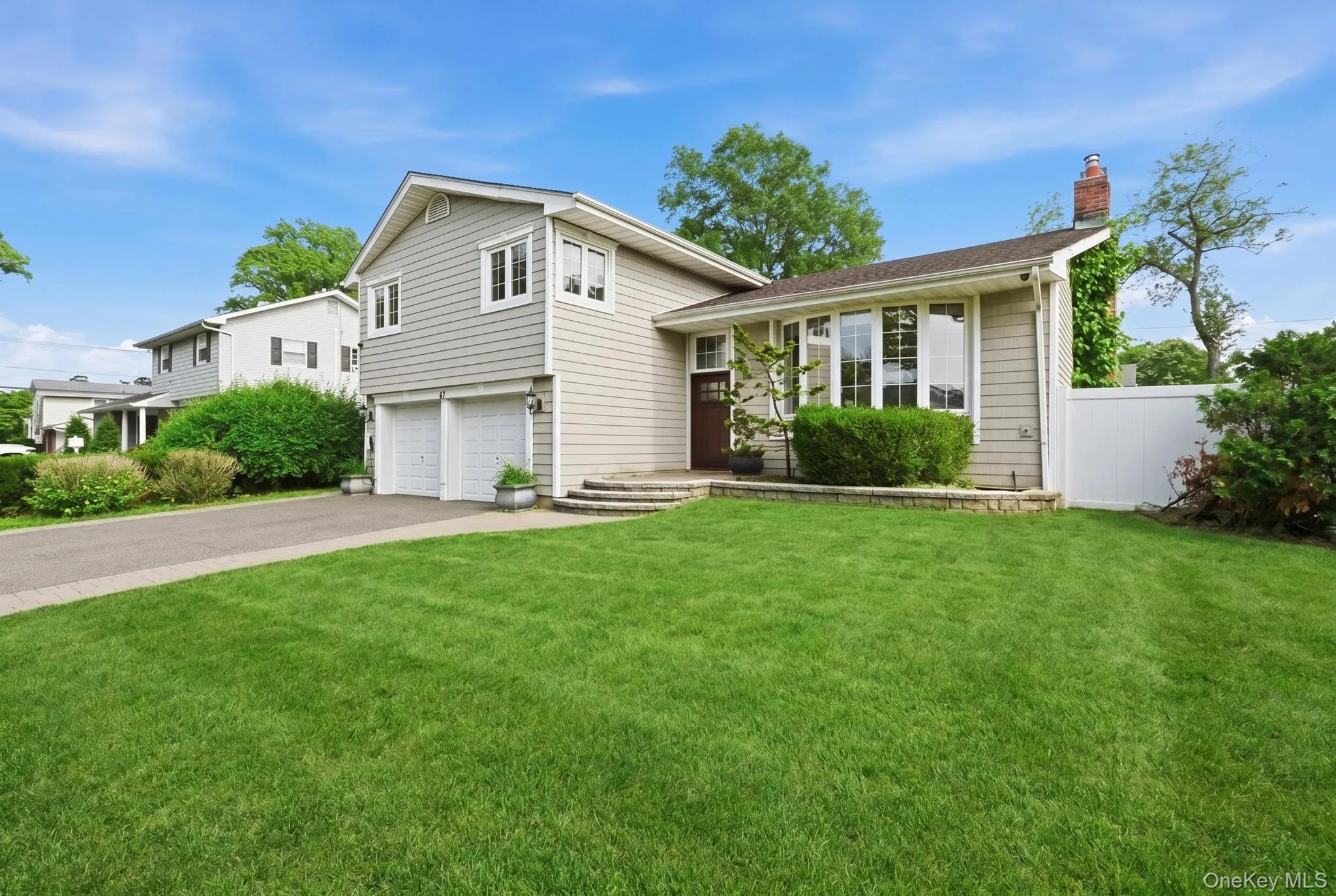 47 Orange Drive, Oyster Bay, NY, 5 Bedrooms Bedrooms, 11 Rooms Rooms,3 BathroomsBathrooms,Residential,For Rent,Orange,0,1012091 47 Orange Drive, Oyster Bay, NY, 5 Bedrooms Bedrooms, 11 Rooms Rooms,3 BathroomsBathrooms,Residential,For Rent,Orange,0,1012091